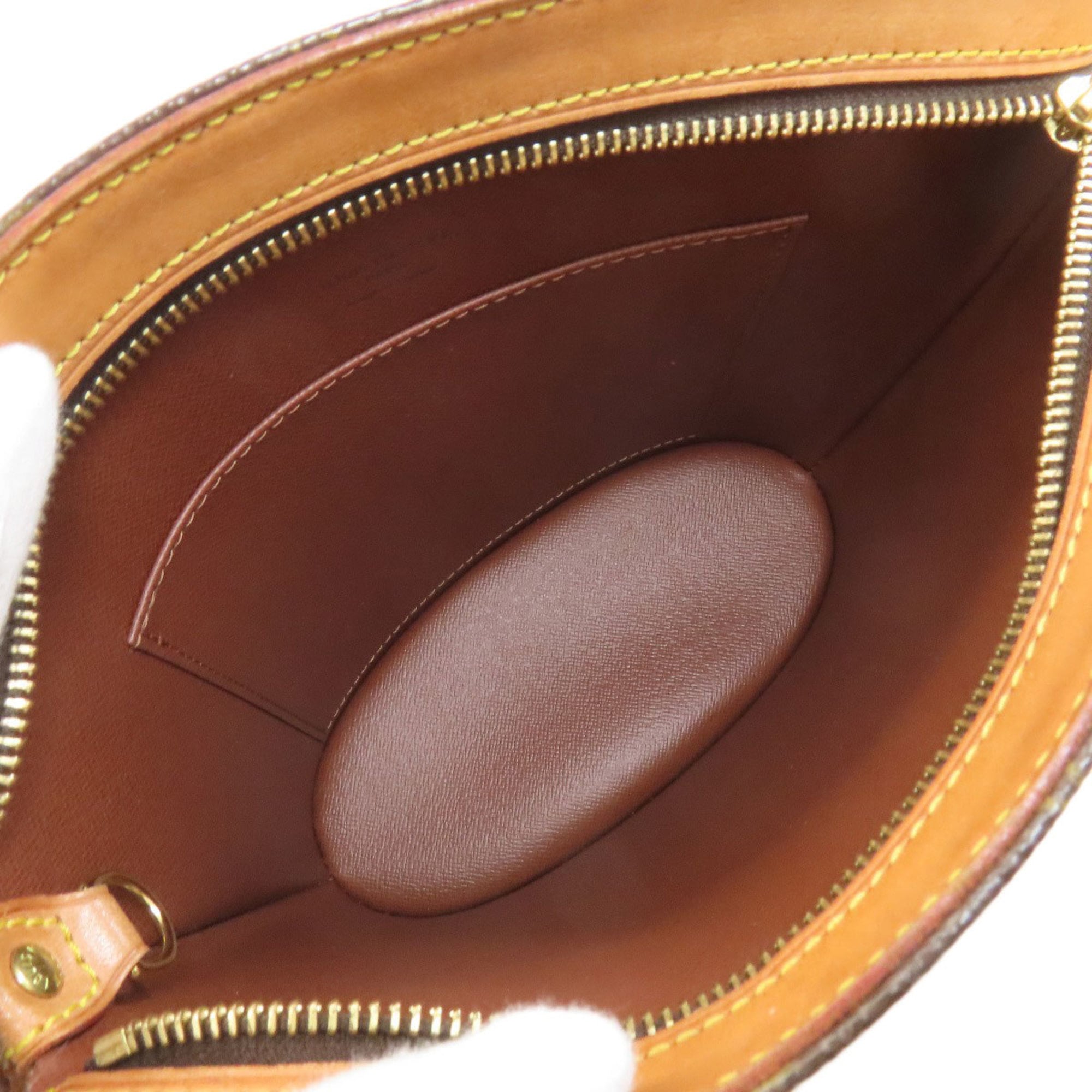 Louis Vuitton Monogram Monogram Shoulder Bag (Pre-Owned)