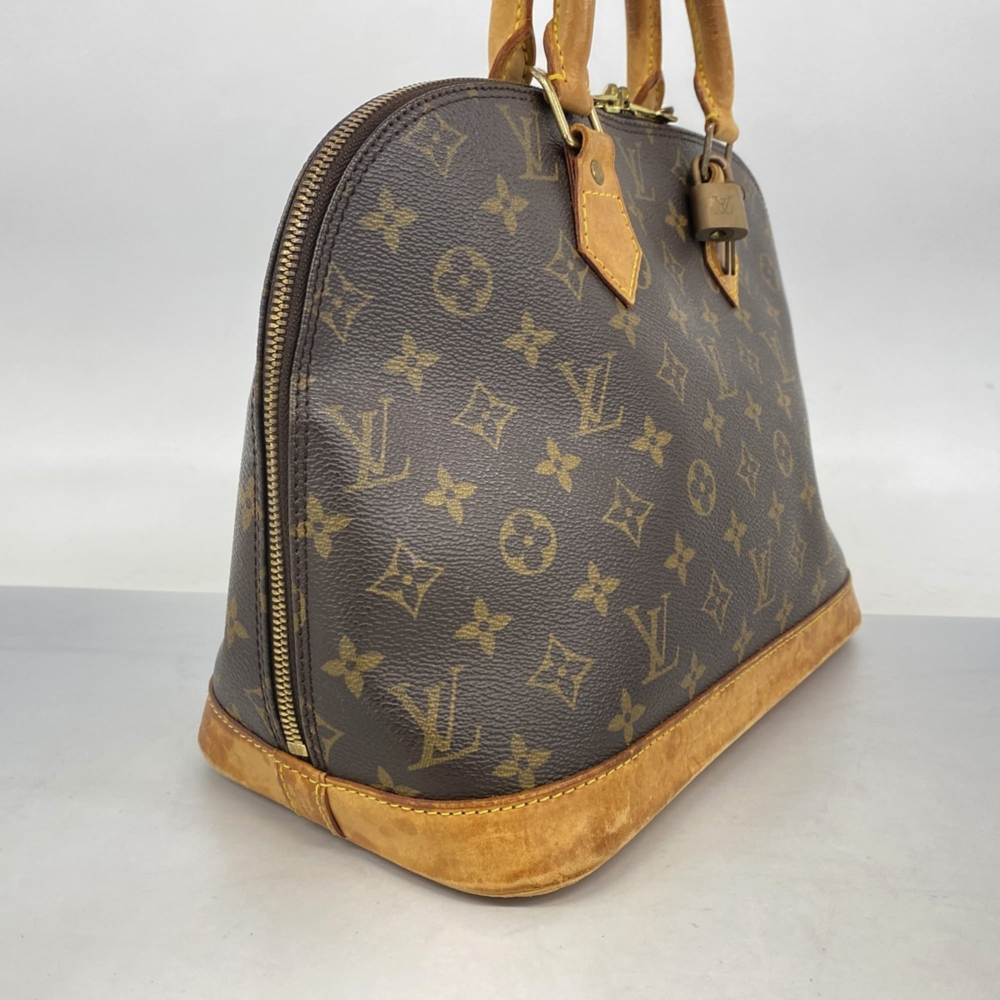 Louis Vuitton Brown Handbag (Pre-Owned)