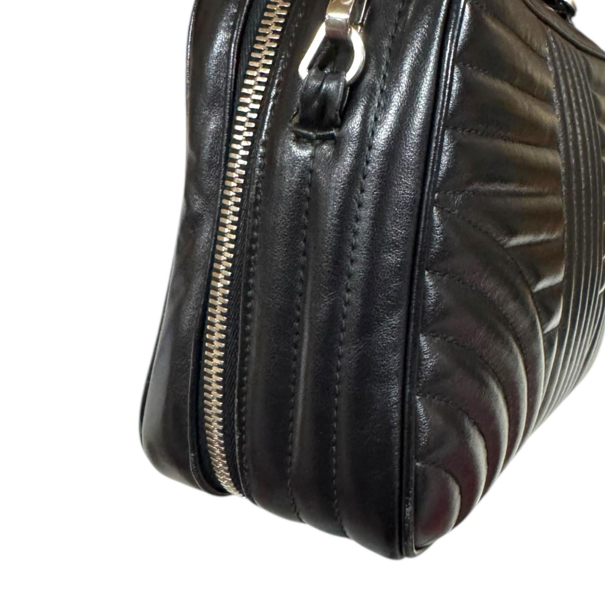 Prada Black Leather Shoulder Bag (Pre-Owned)