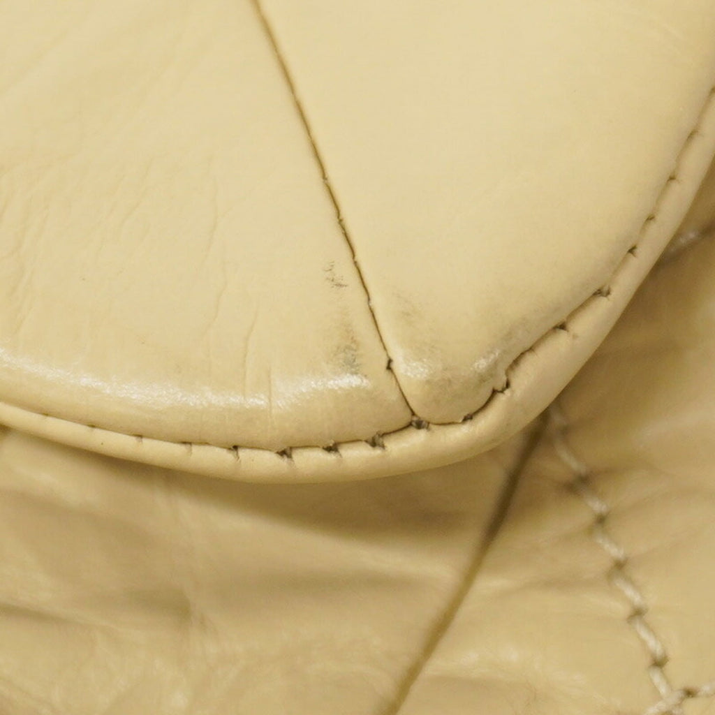Chanel Beige Leather Shoulder Bag (Pre-Owned)