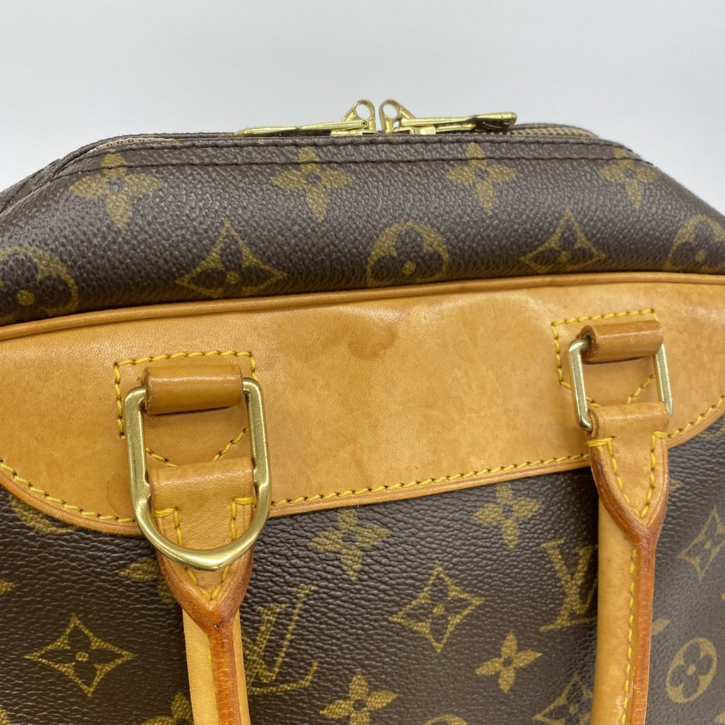 Louis Vuitton Brown Handbag (Pre-Owned)