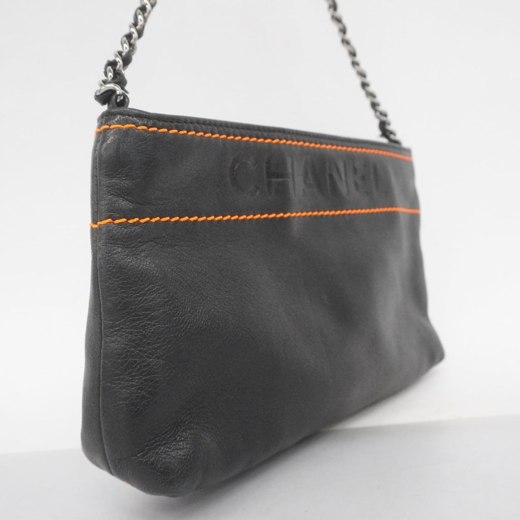 Chanel Black Leather Handbag (Pre-Owned)