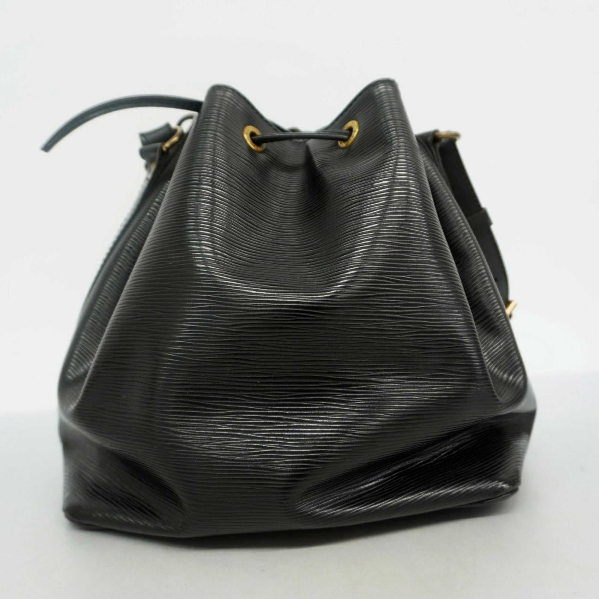 Louis Vuitton Noir Shoulder Bag (Pre-Owned)