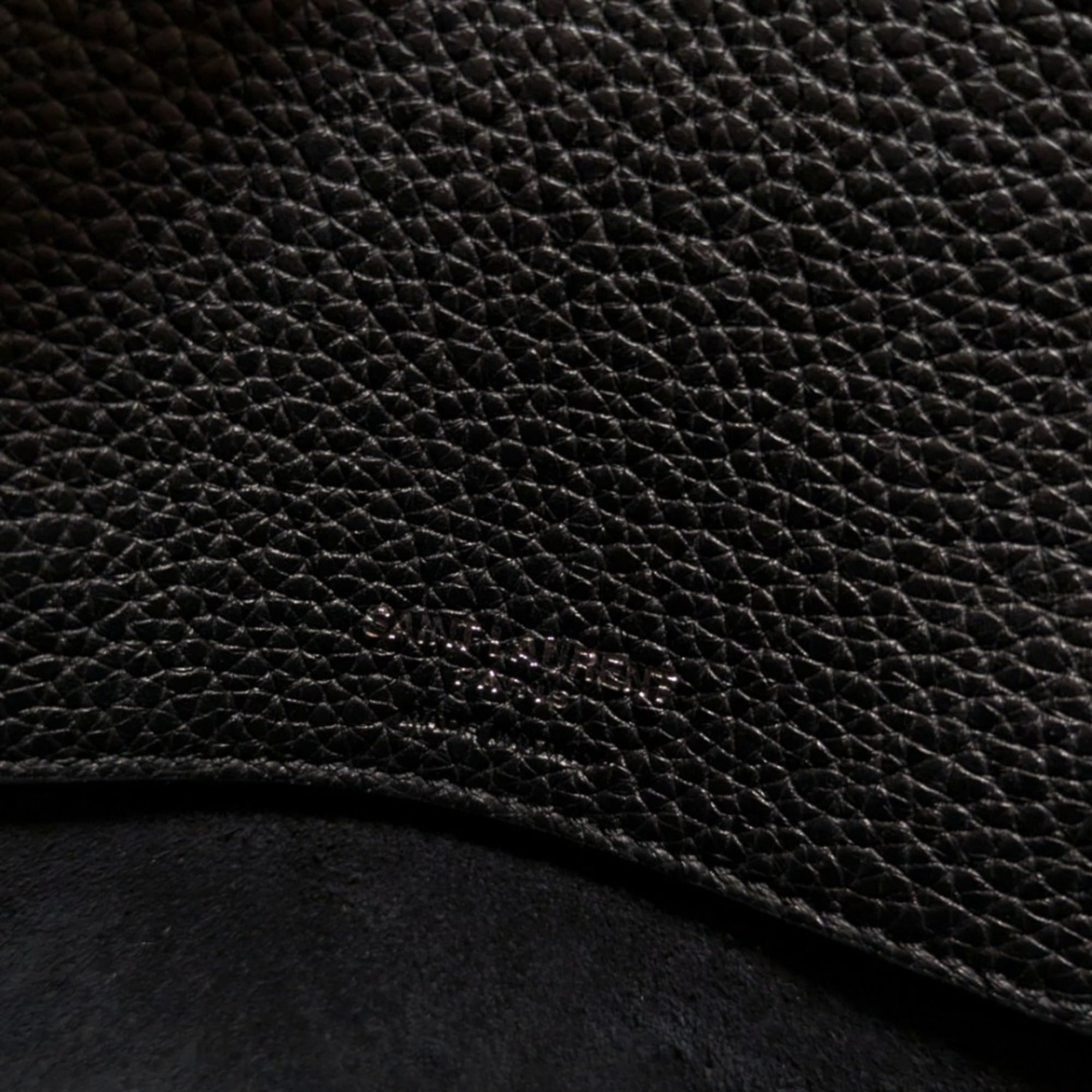 Yves Saint Laurent Black Handbag Shoulder Bag (Pre-Owned)