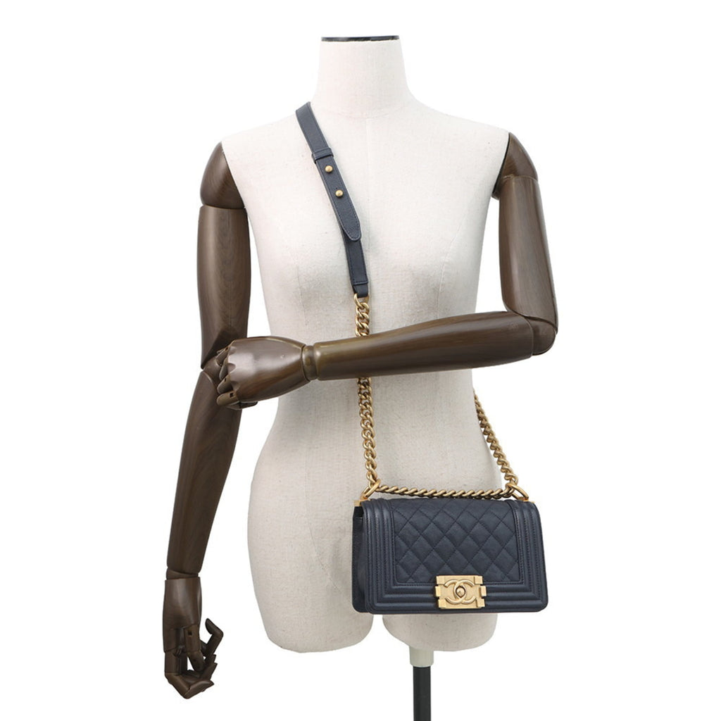 Chanel Matelasse Navy Grained Calfskin Shoulder Bag (Pre-Owned)