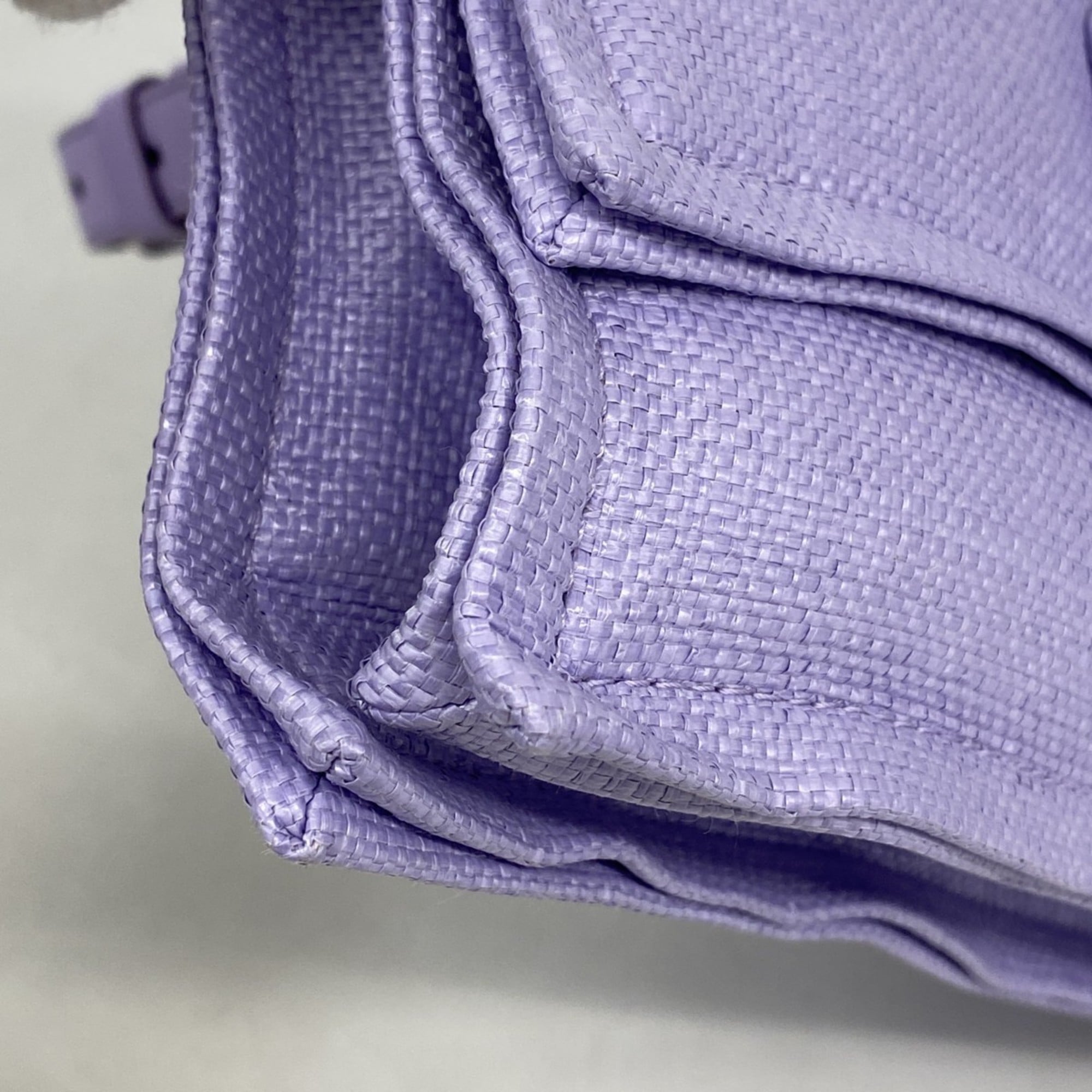 Salvatore Ferragamo Purple Canvas Shoulder Bag (Pre-Owned)