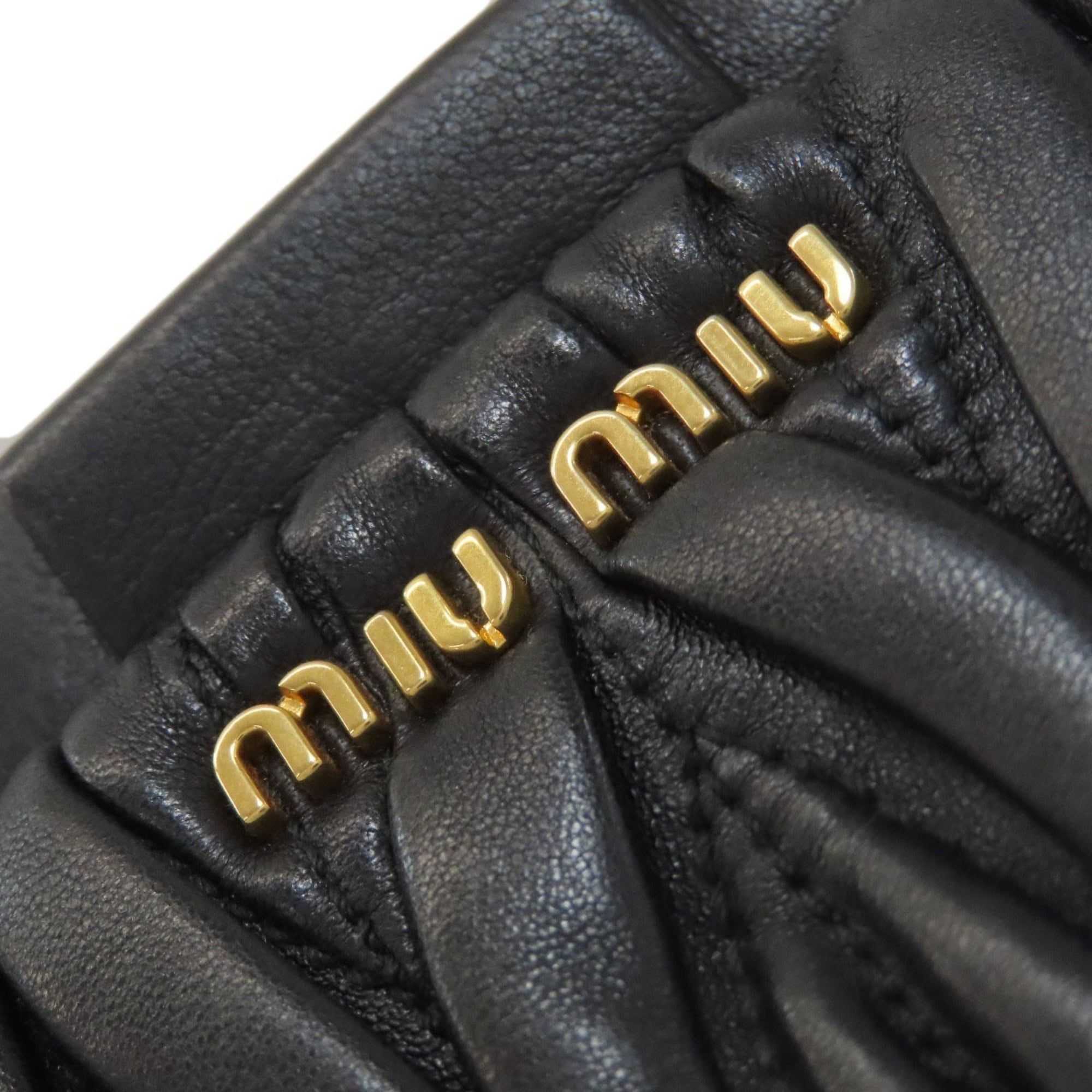 Miu Miu Black Leather Shoulder Bag (Pre-Owned)