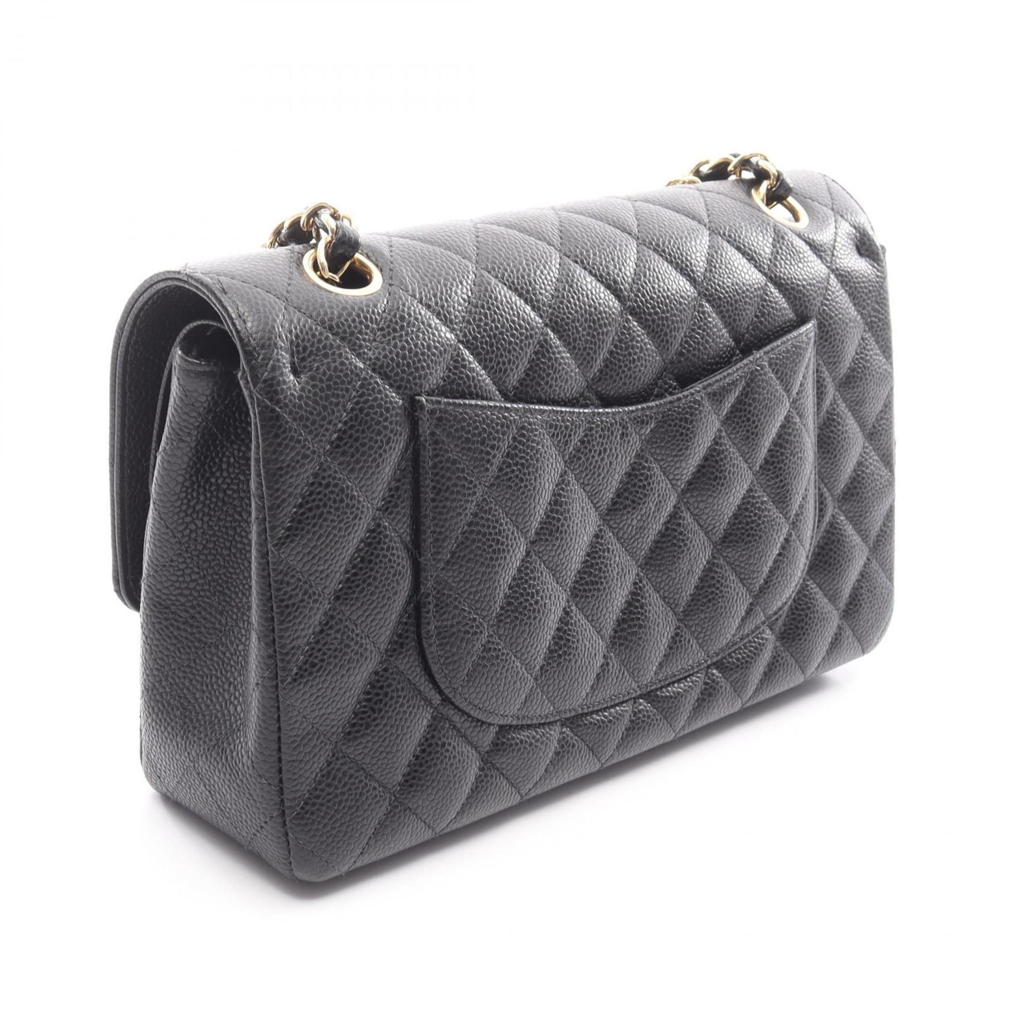 Chanel Black Grained Calfskin Shoulder Bag (Pre-Owned)