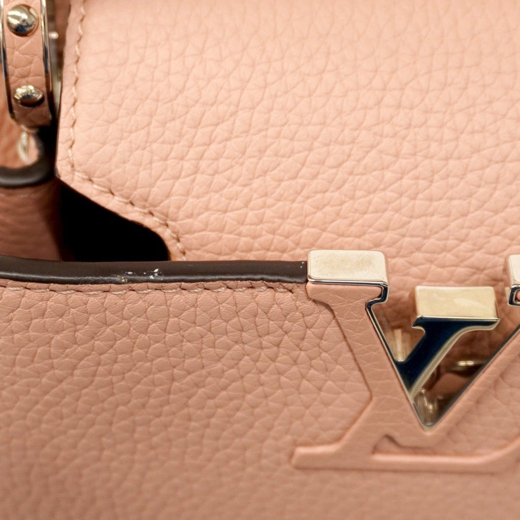 Louis Vuitton Magnolia Handbag (Pre-Owned)