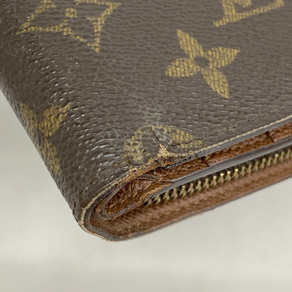 Louis Vuitton Brown Wallet (Bi-Fold) (Pre-Owned)