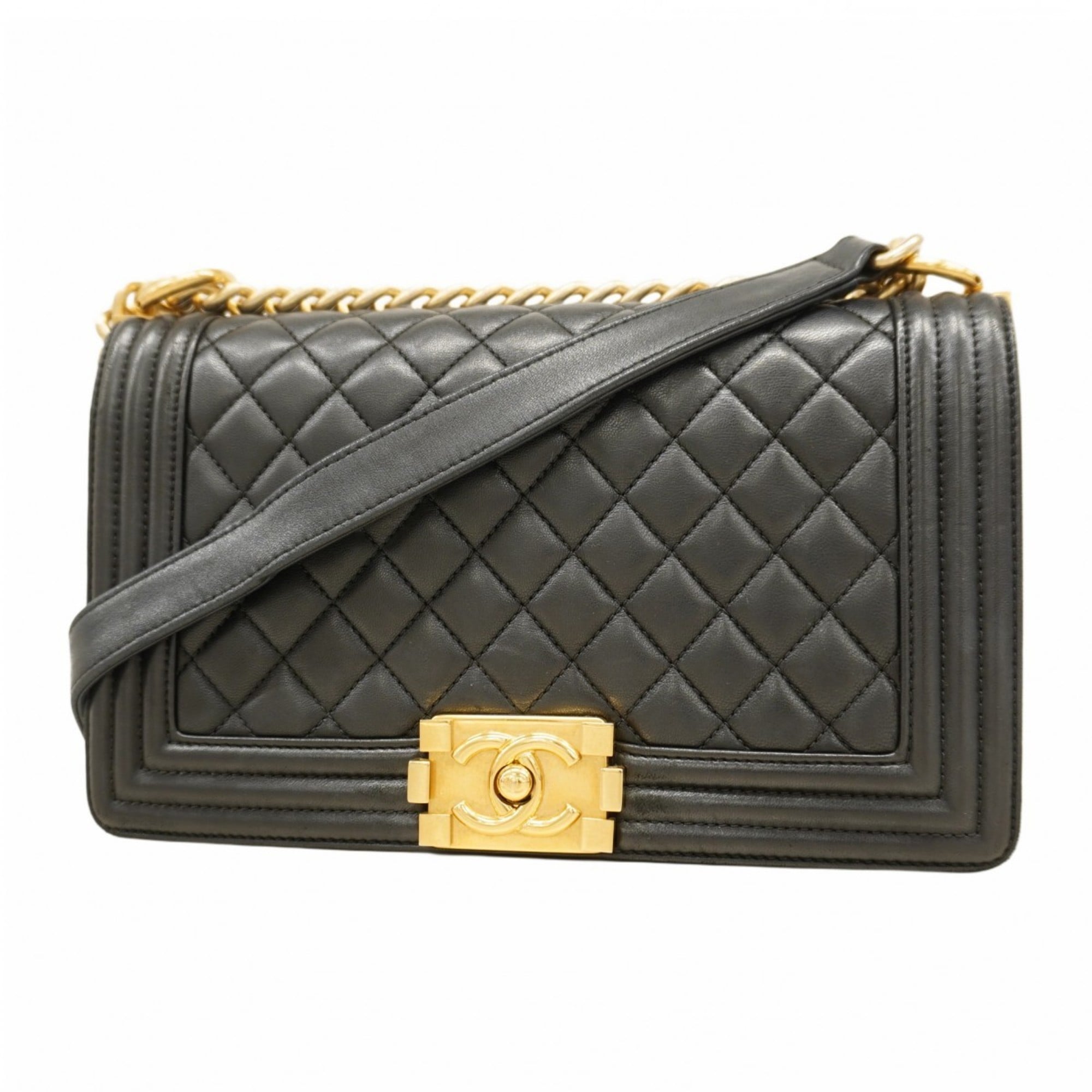Chanel Black Leather Shoulder Bag (Pre-Owned)