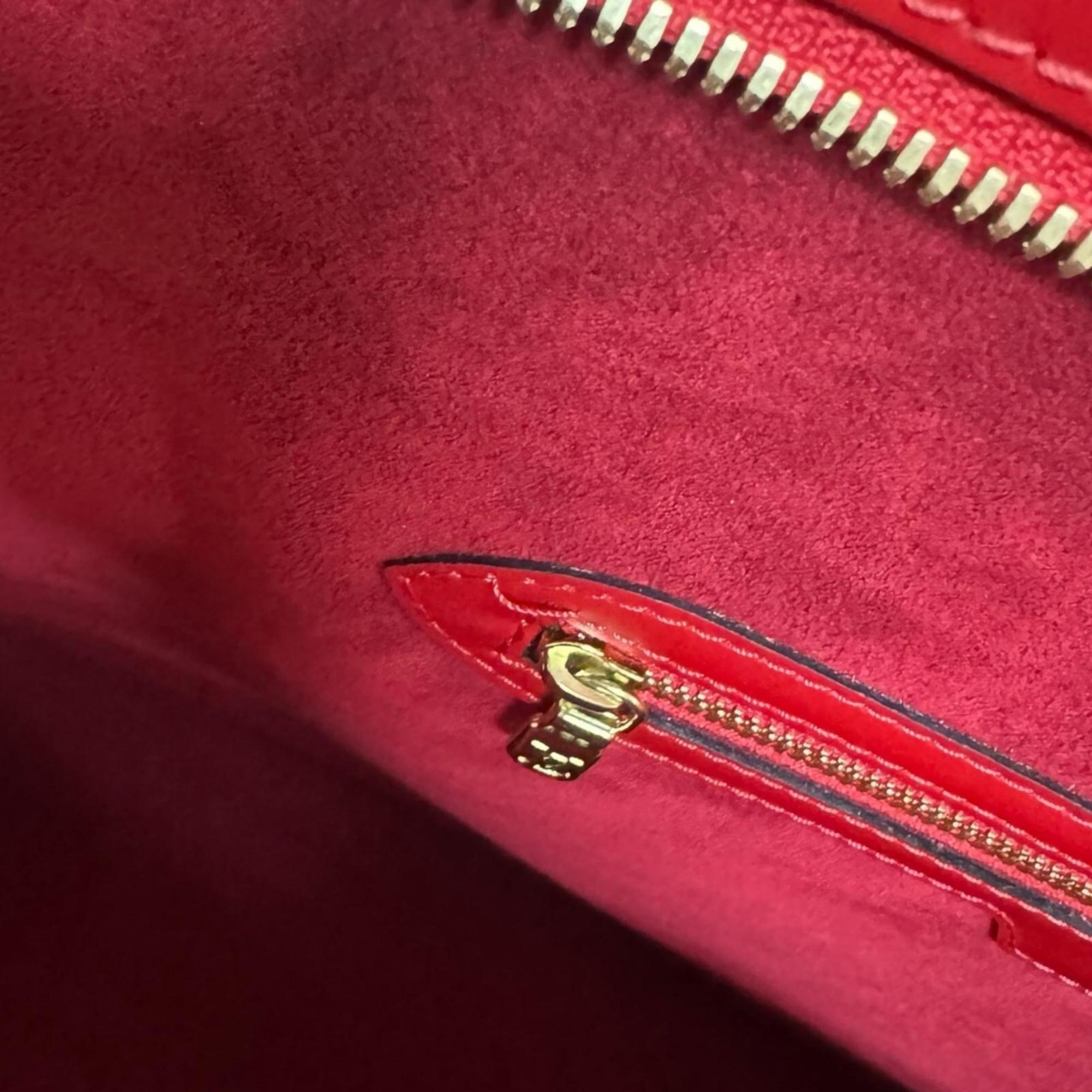 Louis Vuitton Epi Castilian Red Red Color Epi Leather Shoulder Bag (Pre-Owned)
