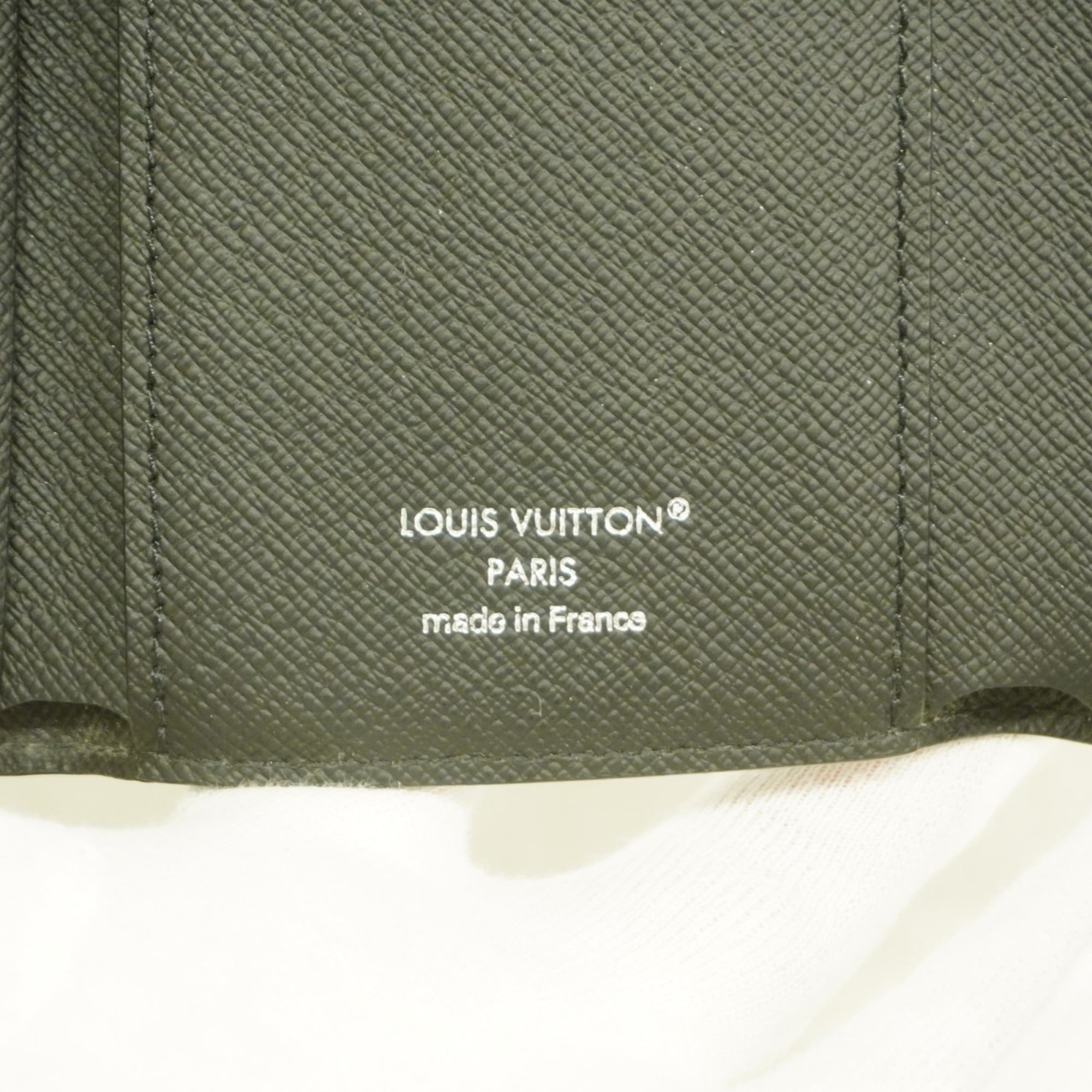 Louis Vuitton Black Wallet (Tri-Fold) (Pre-Owned)