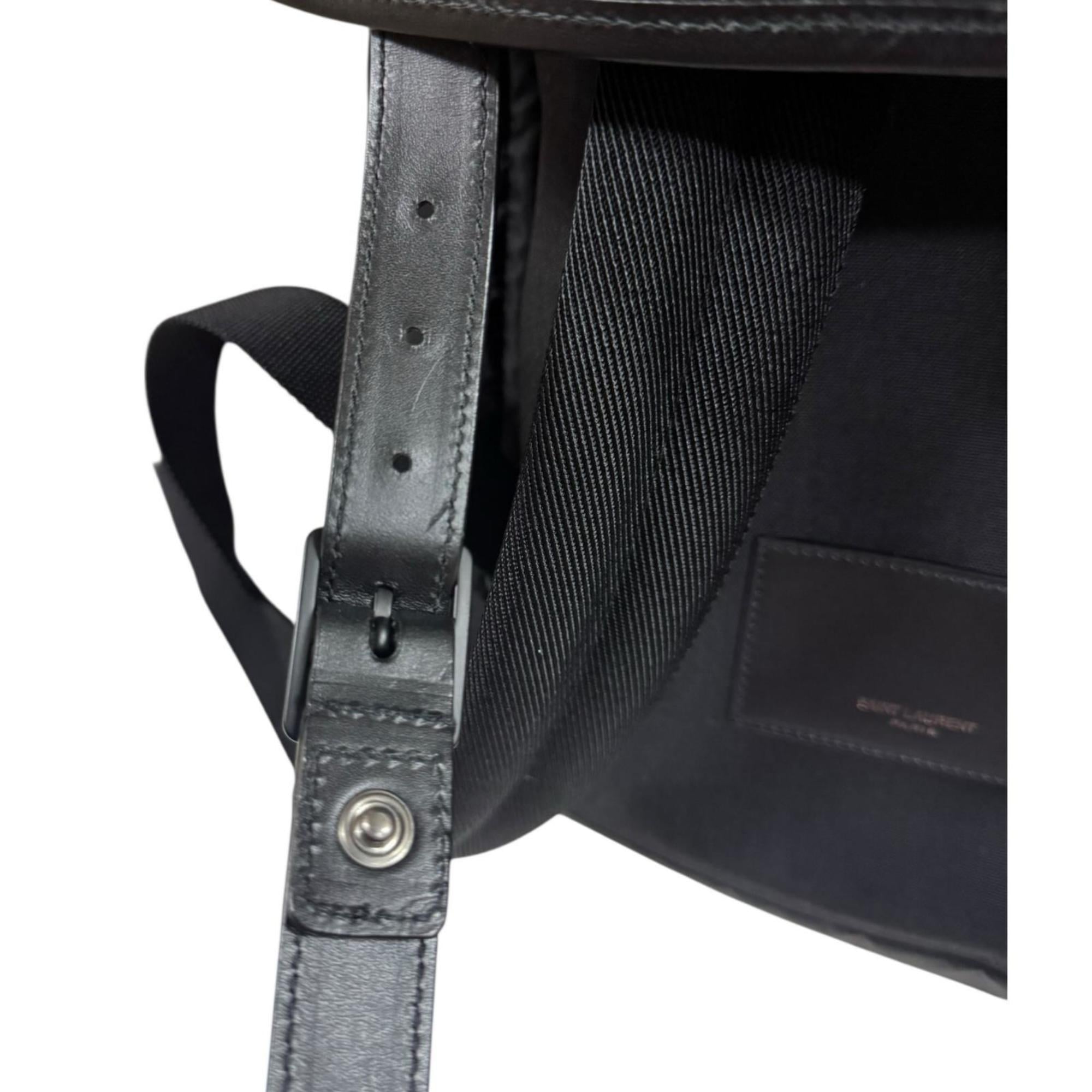 Saint Laurent Black Nylon Backpack (Pre-Owned)