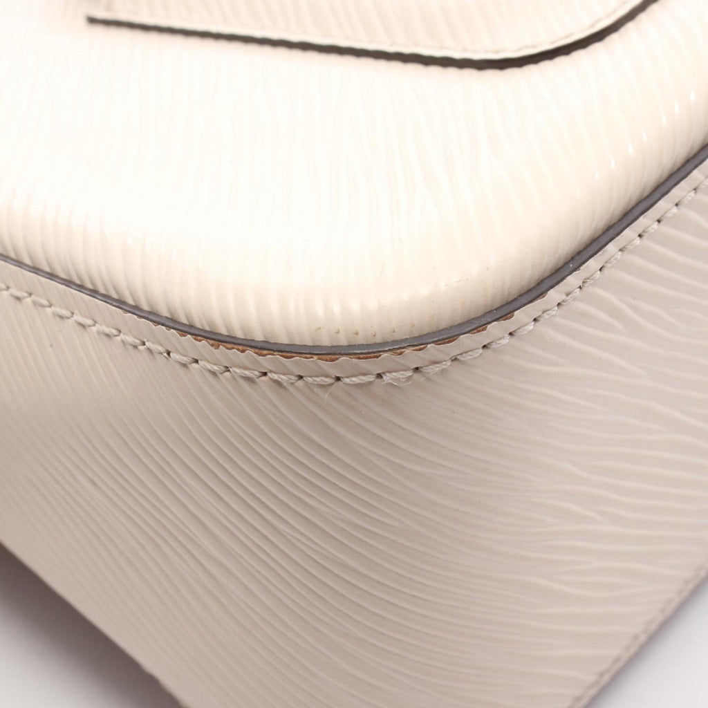 Louis Vuitton Beige Leather Handbag (Pre-Owned)