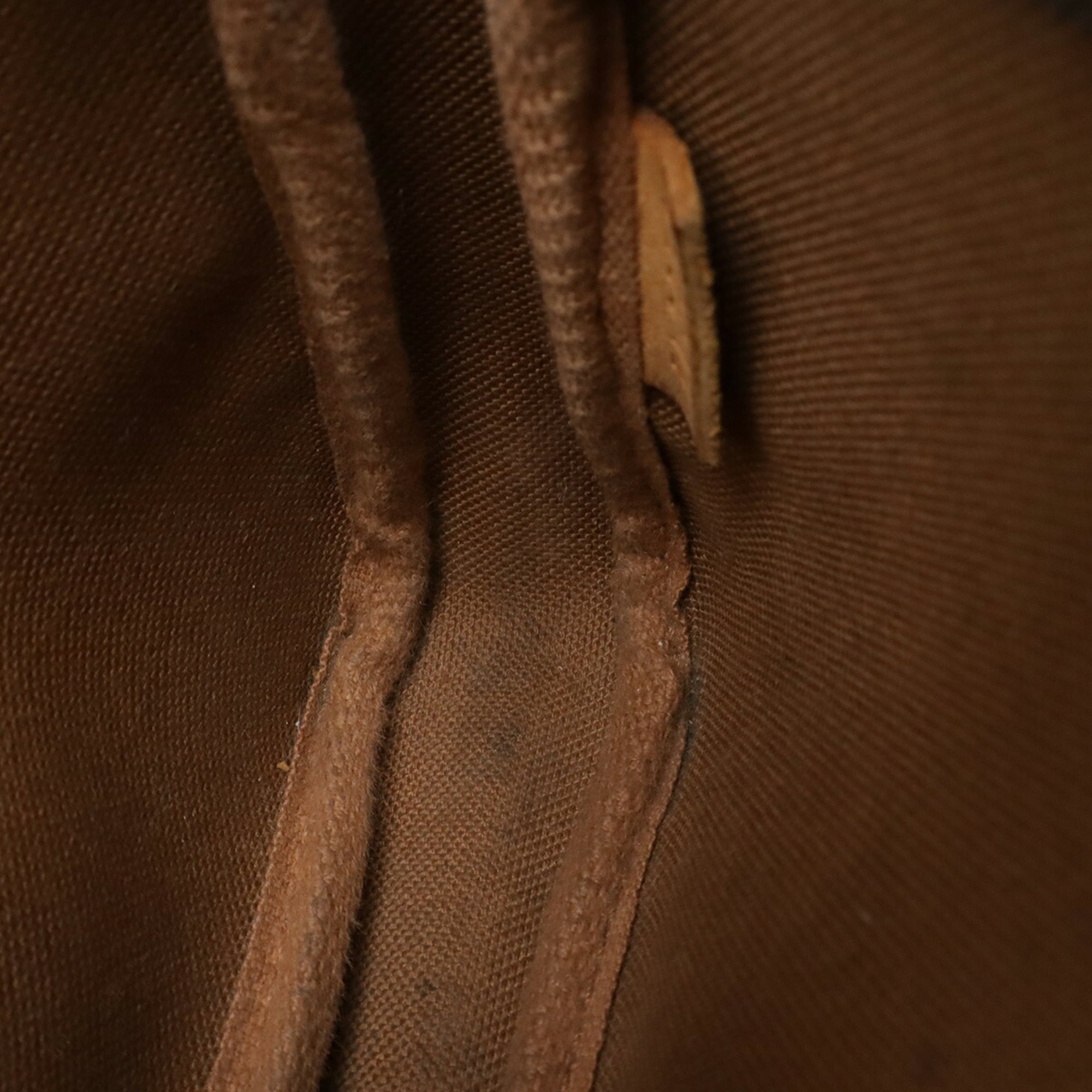 Louis Vuitton Monogram Brown Monogram Pochette (Pre-Owned)