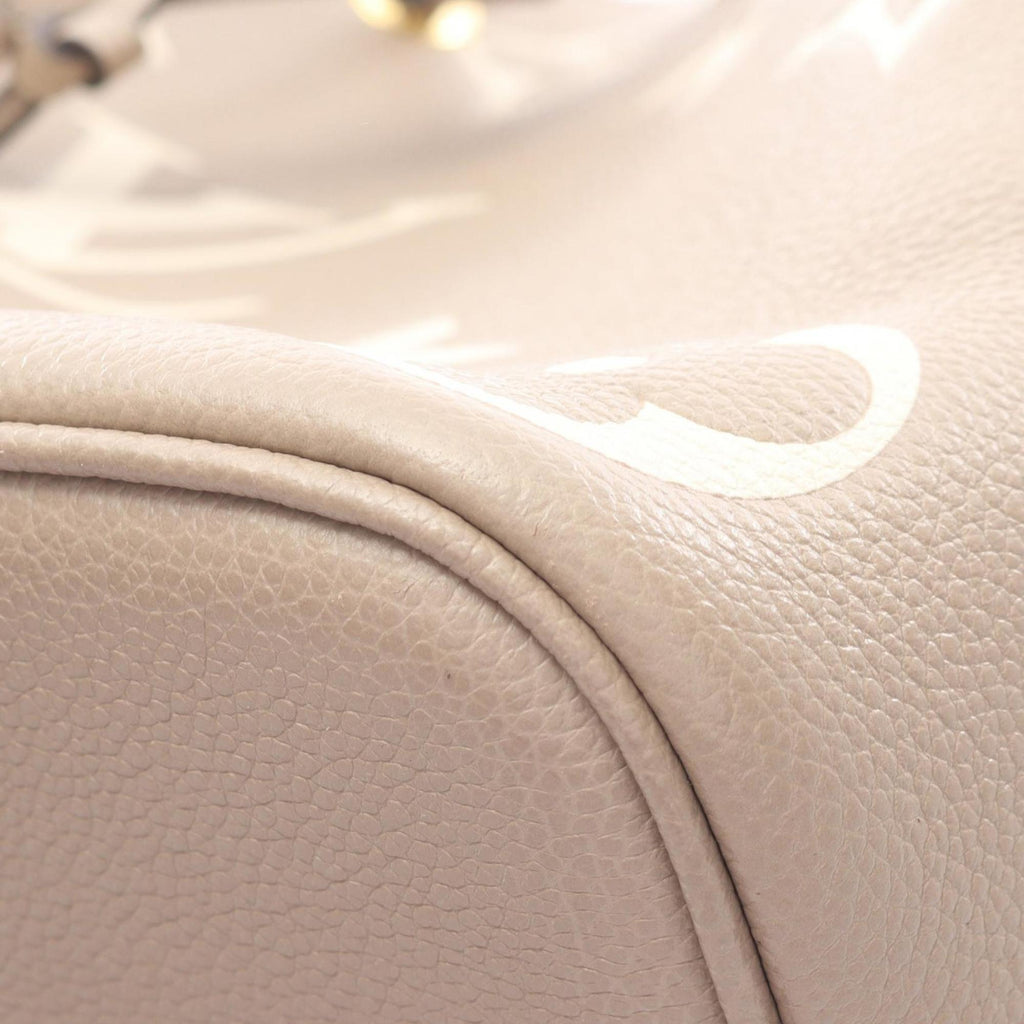 Louis Vuitton Beige Monogram Empreinte Shoulder Bag (Pre-Owned)