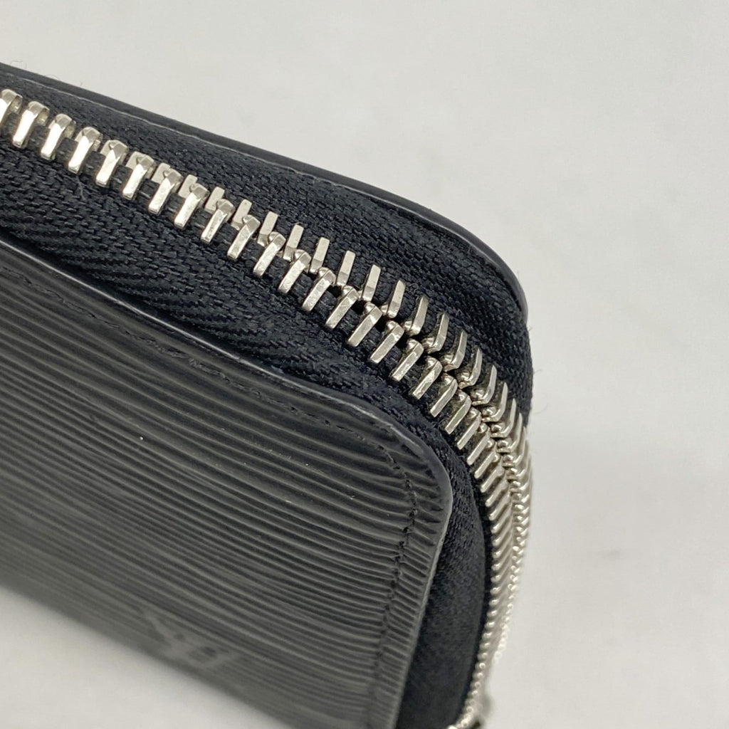 Louis Vuitton Noir Long Wallet (Bi-Fold) (Pre-Owned)