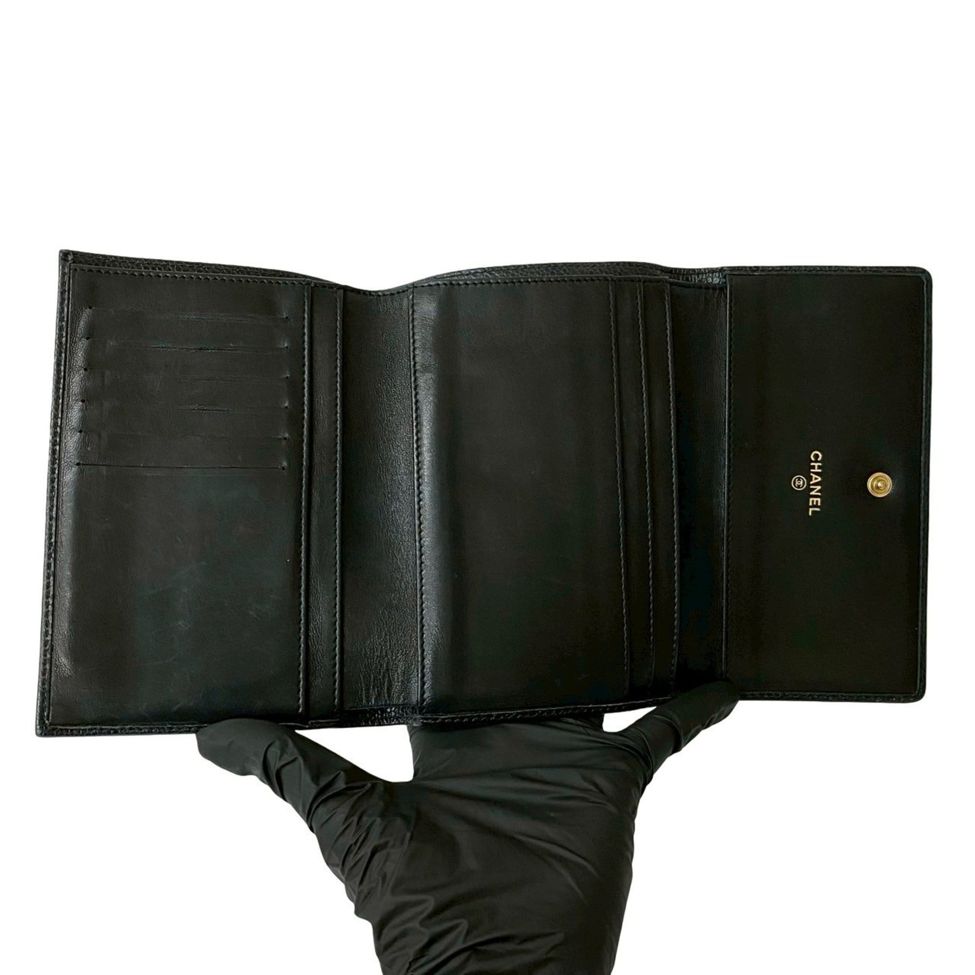 Chanel Black Grained Calfskin Wallet (Tri-Fold) (Pre-Owned)