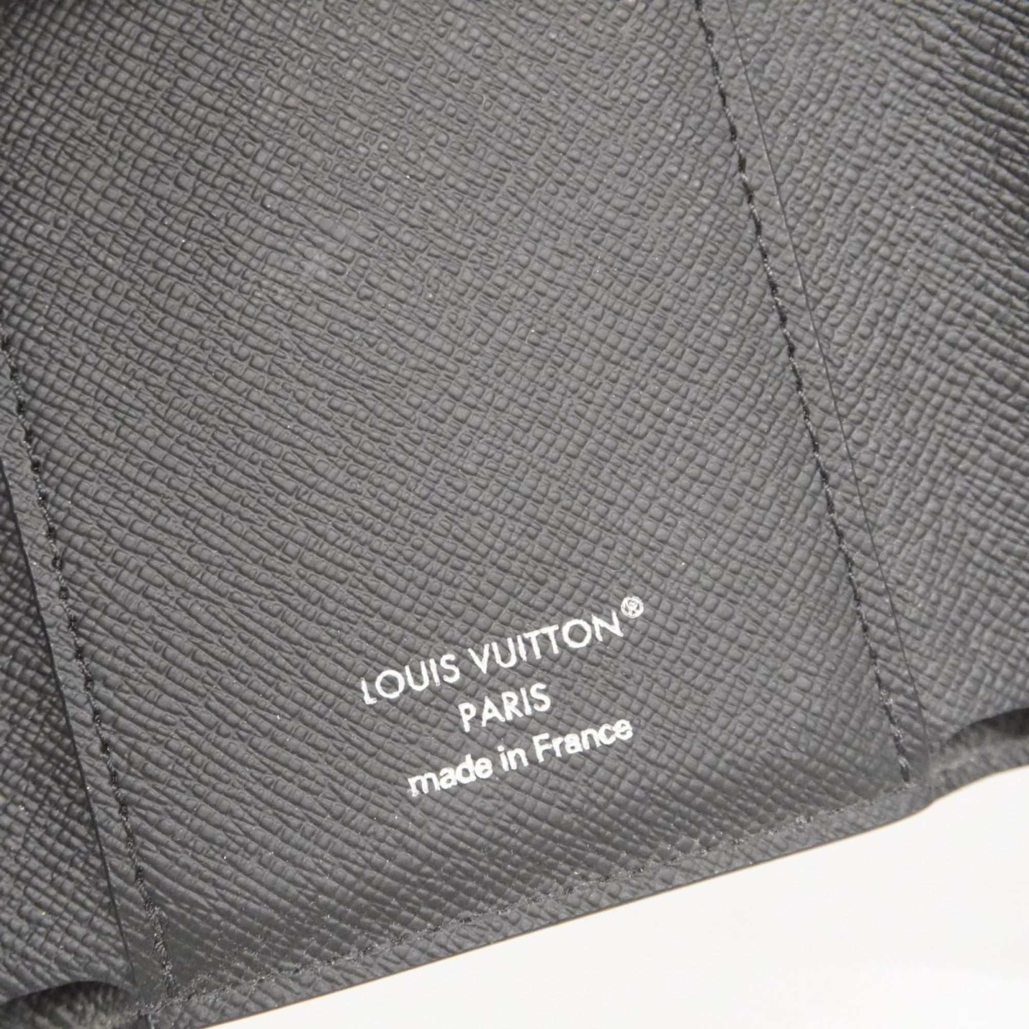Louis Vuitton Black Wallet (Tri-Fold) (Pre-Owned)
