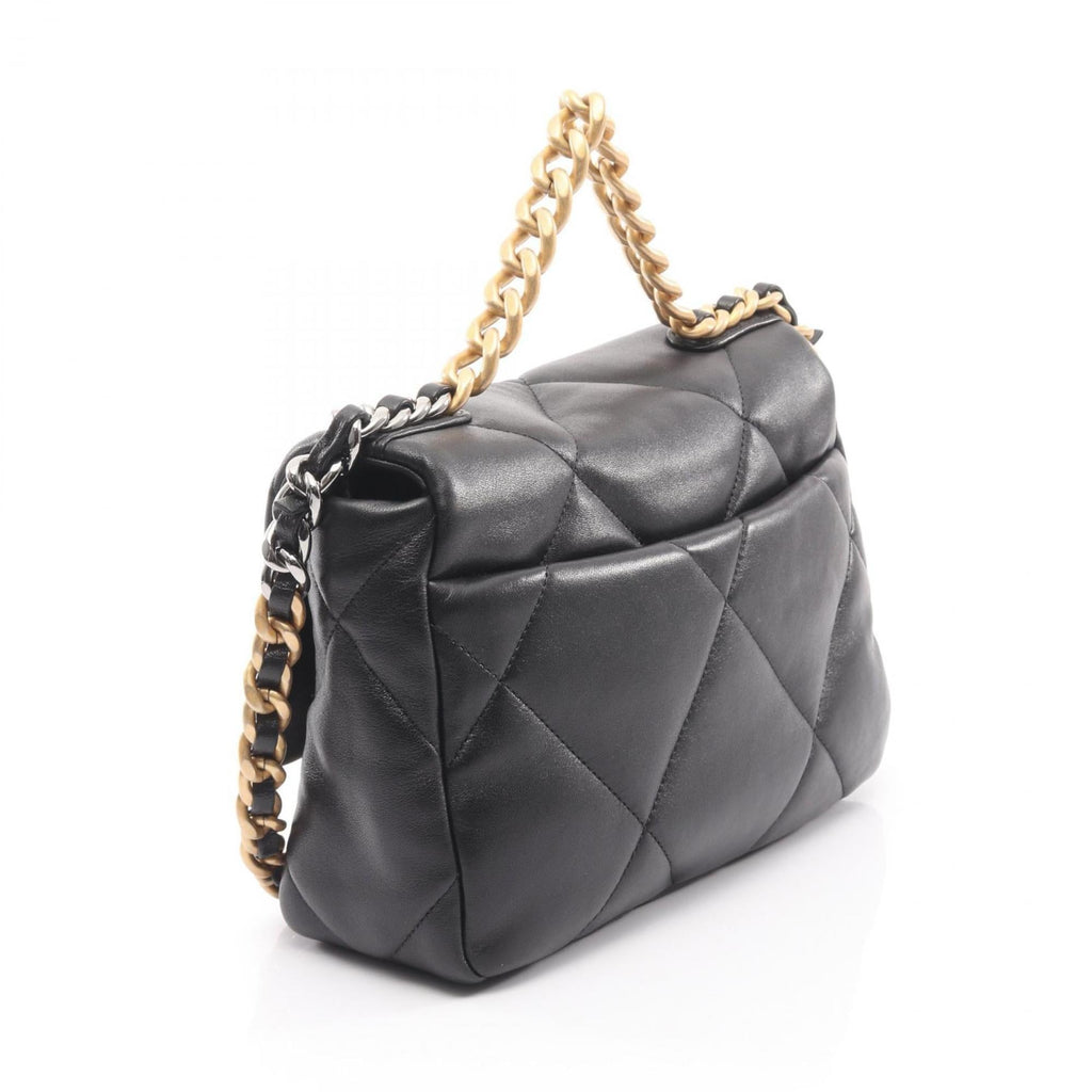 Chanel Black Leather Shoulder Bag (Pre-Owned)
