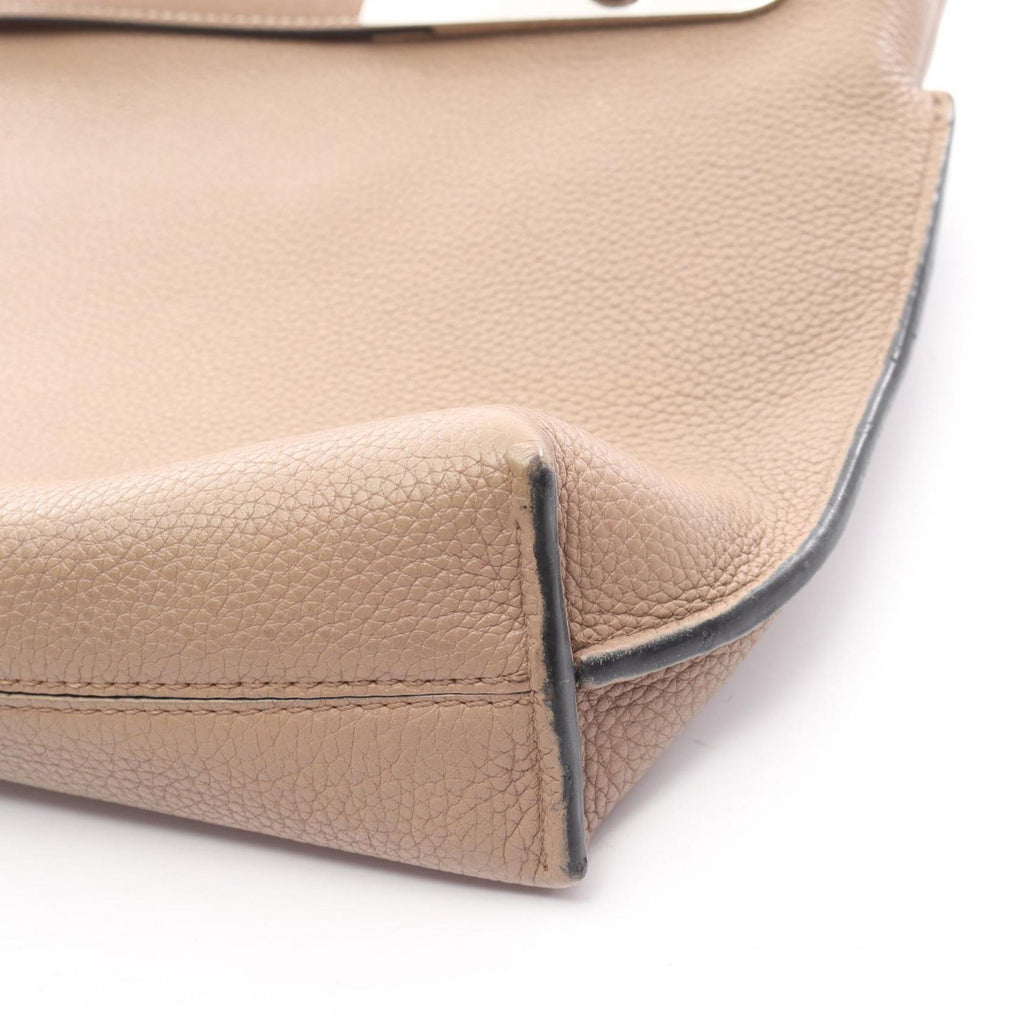Loewe Beige Leather Handbag (Pre-Owned)
