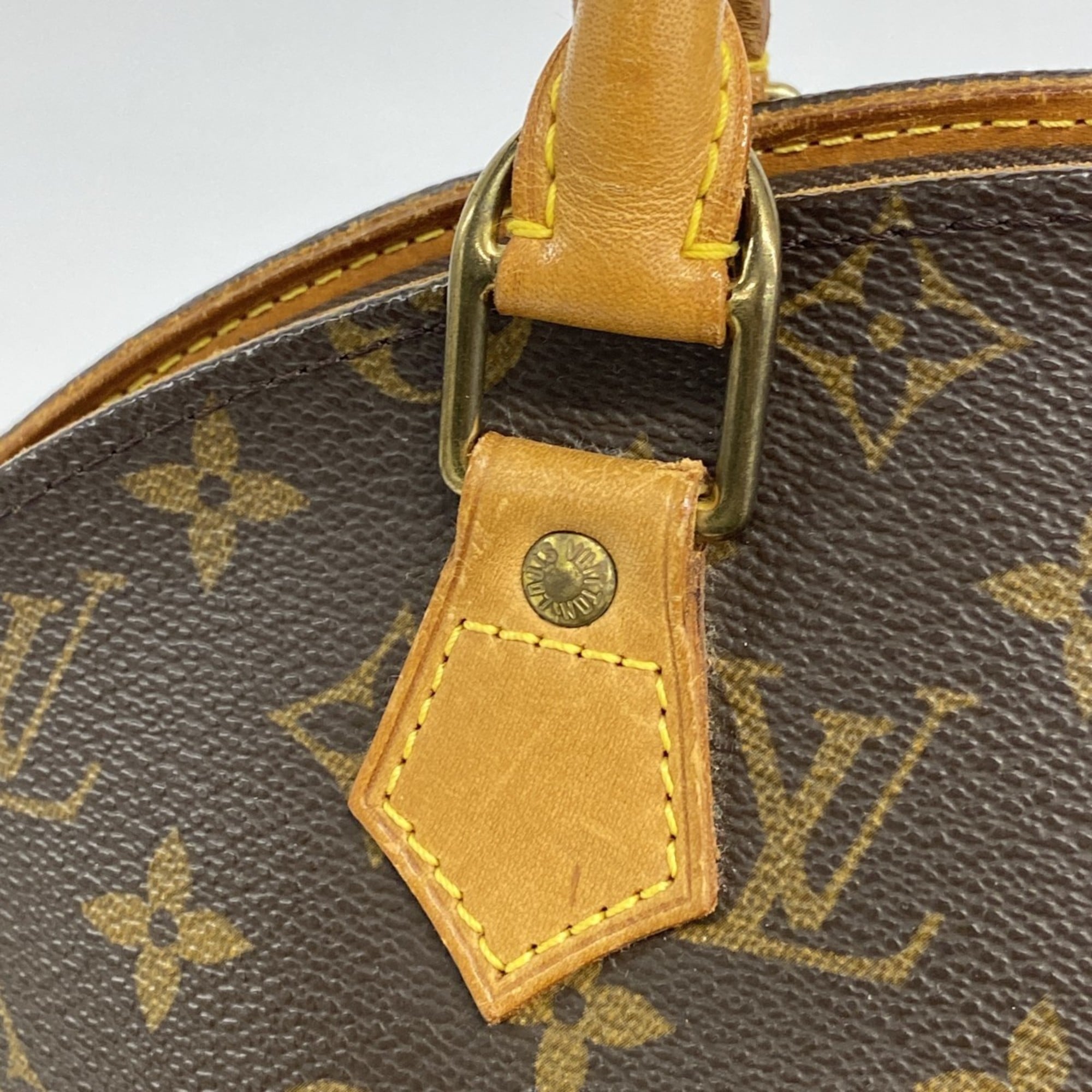 Louis Vuitton Brown Handbag (Pre-Owned)