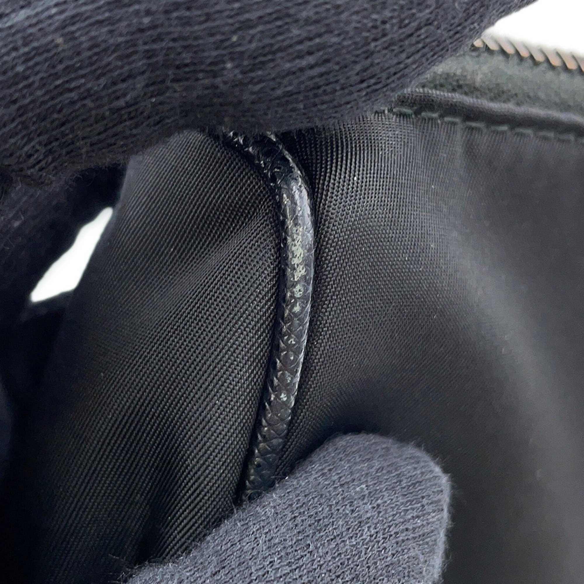 Prada Black Nylon Leather Shoulder Bag (Pre-Owned)