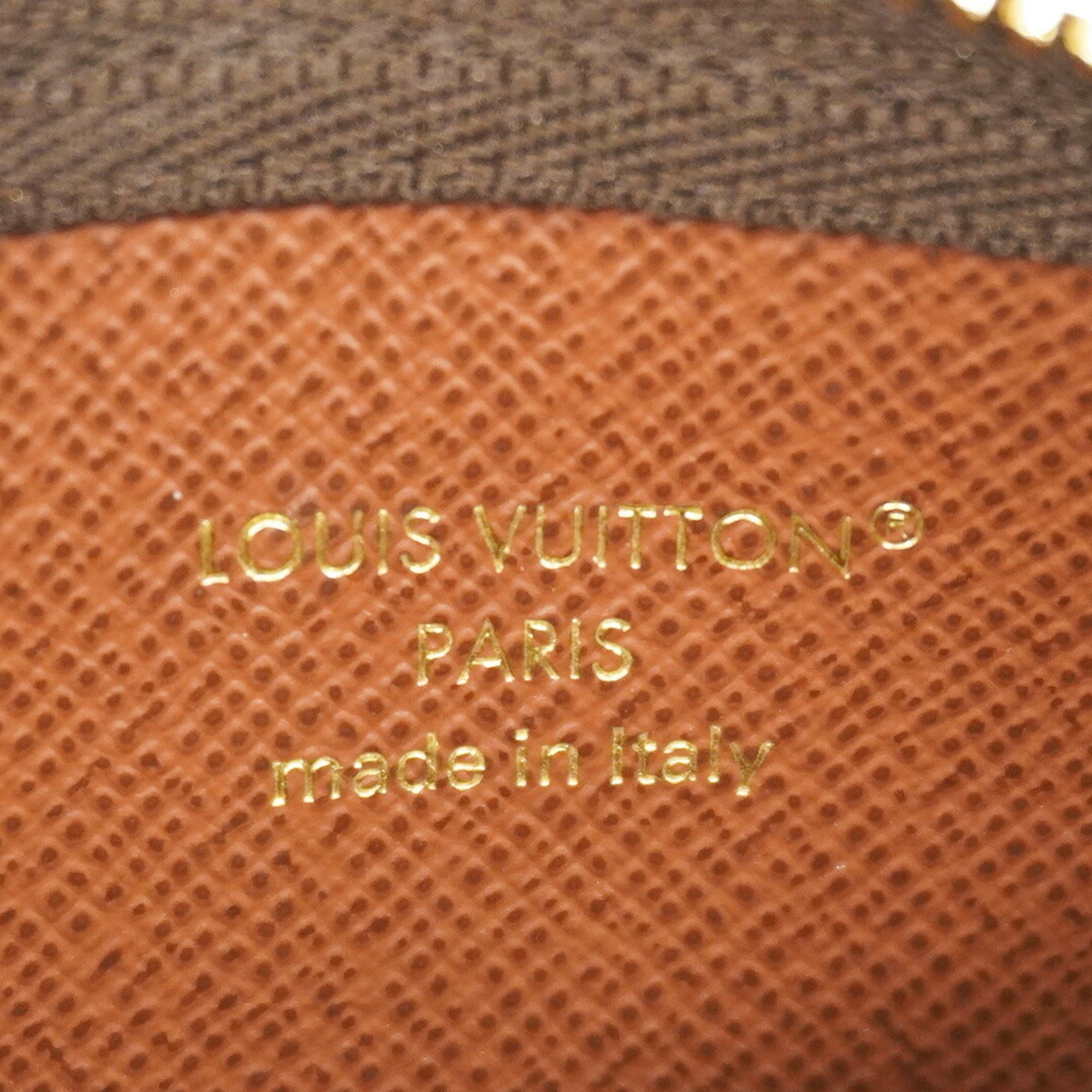 Louis Vuitton Brown Shoulder Bag (Pre-Owned)