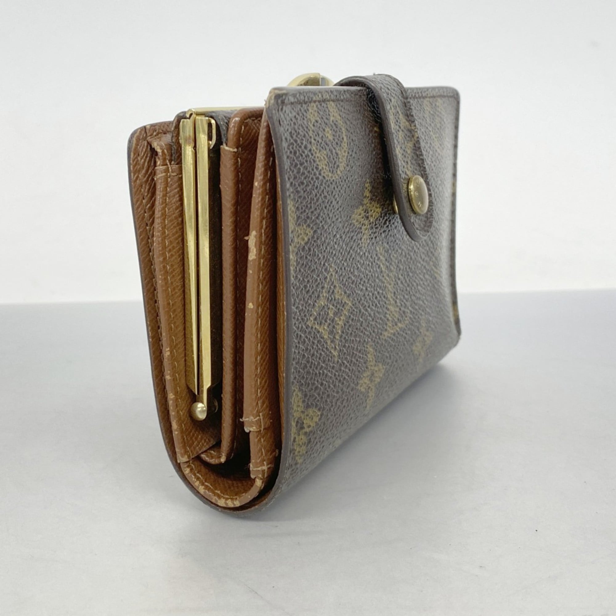 Louis Vuitton Brown Wallet (Bi-Fold) (Pre-Owned)