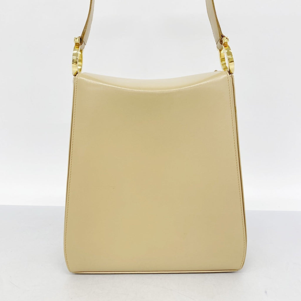 Salvatore Ferragamo Beige Leather Shoulder Bag (Pre-Owned)