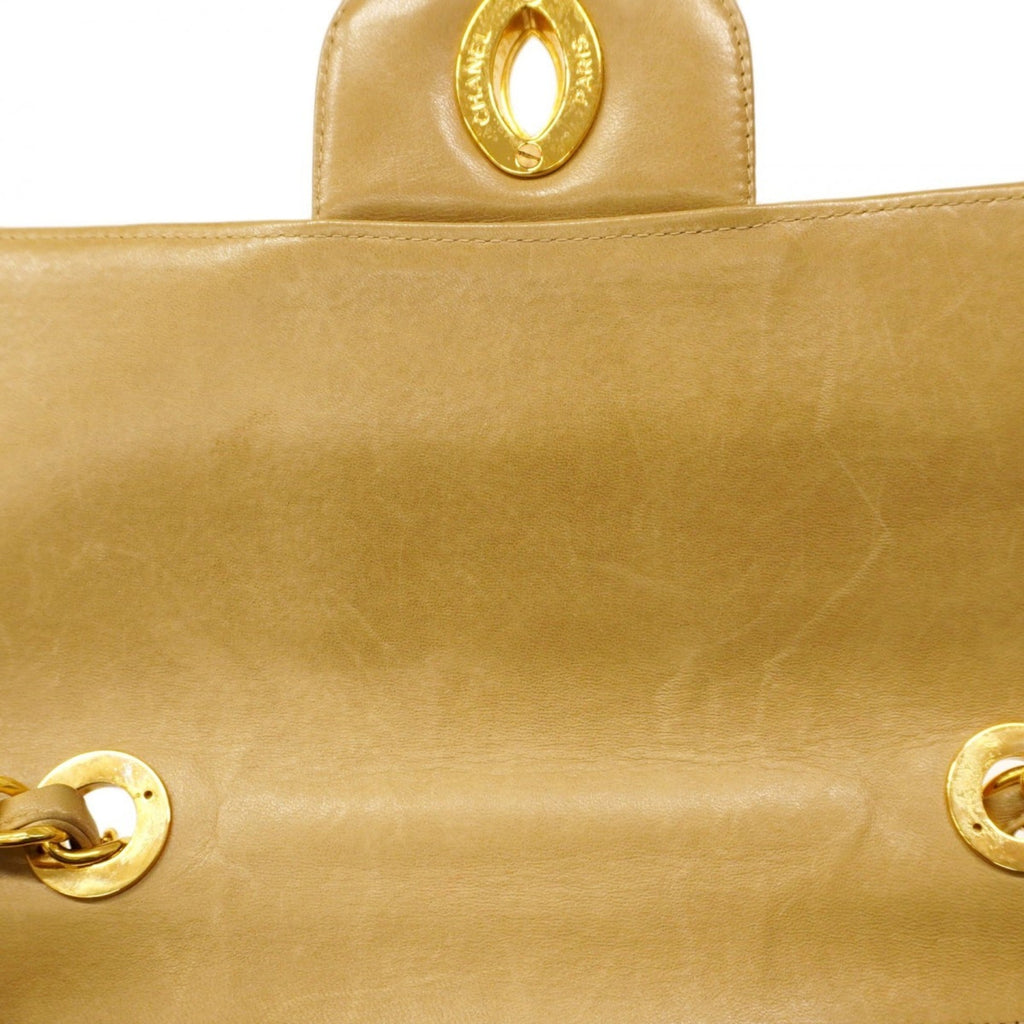 Chanel Beige Leather Shoulder Bag (Pre-Owned)