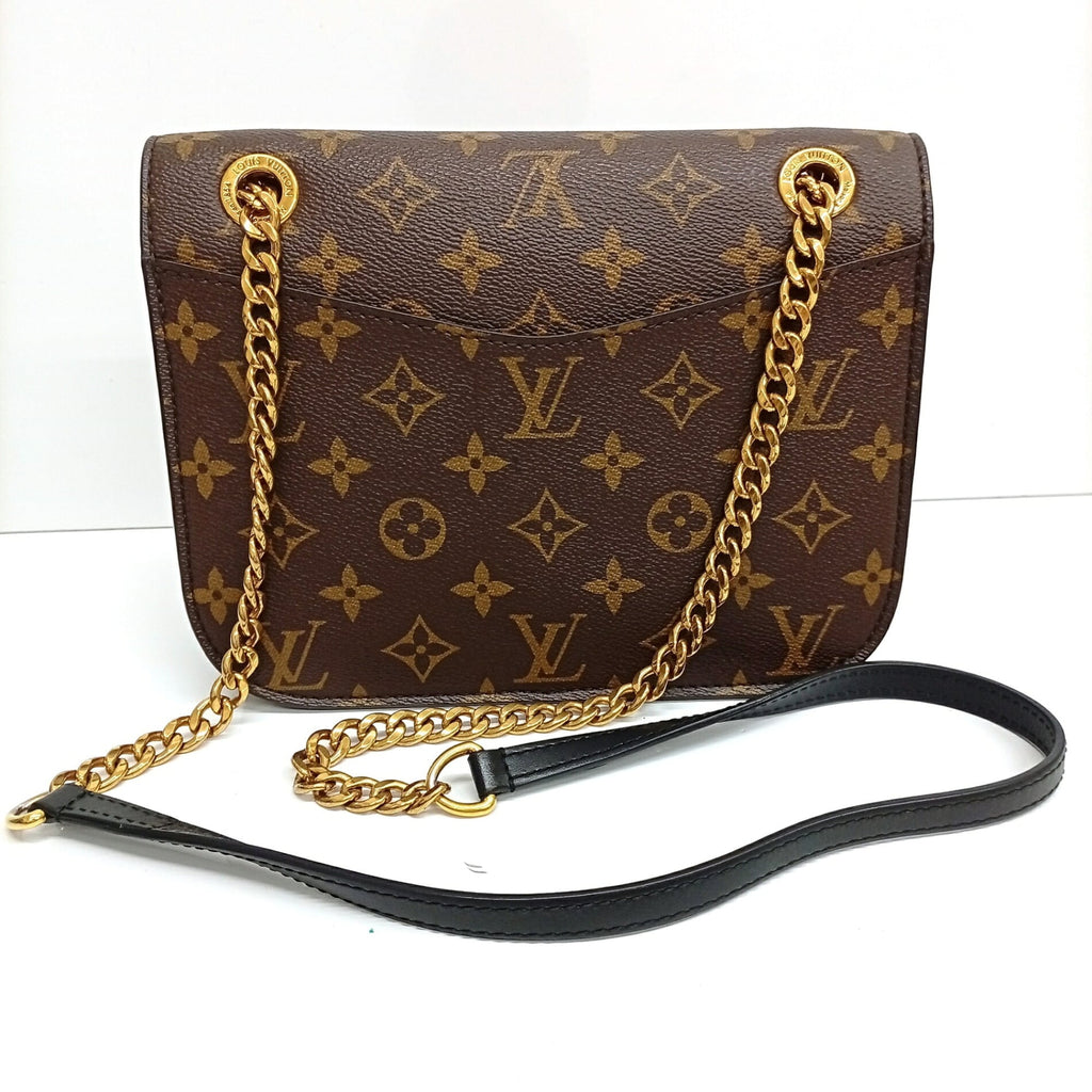 Louis Vuitton Brown Monogram Shoulder Bag (Pre-Owned)