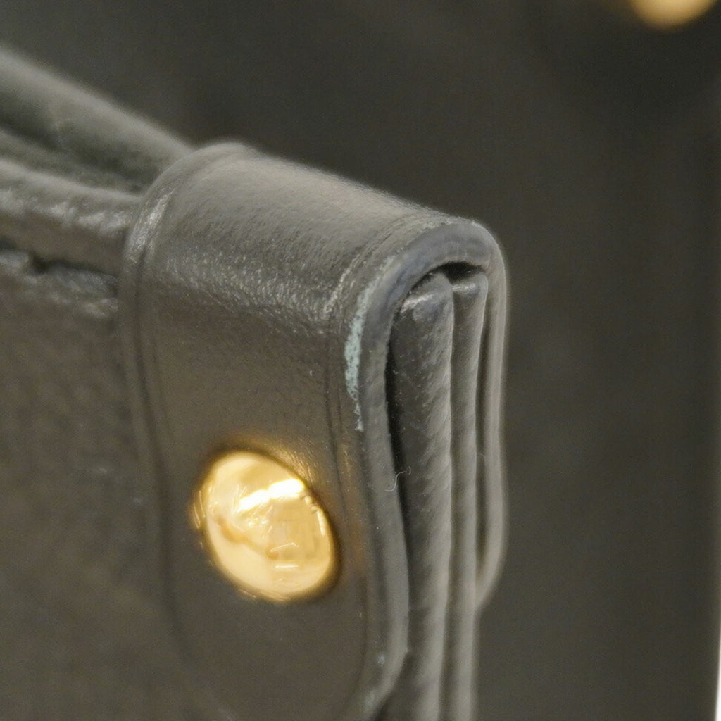 Louis Vuitton Noir Handbag (Pre-Owned)