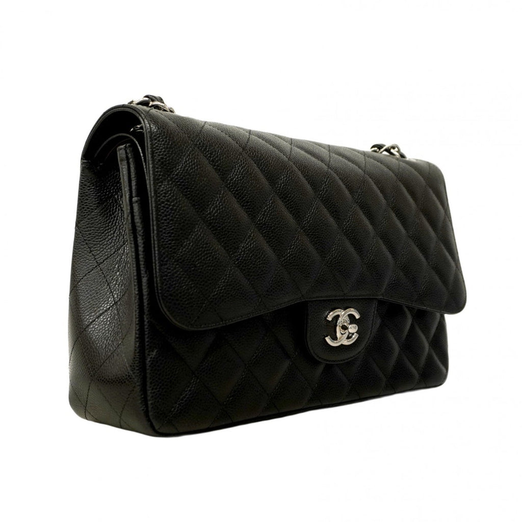 Chanel Black Grained Calfskin Shoulder Bag (Pre-Owned)