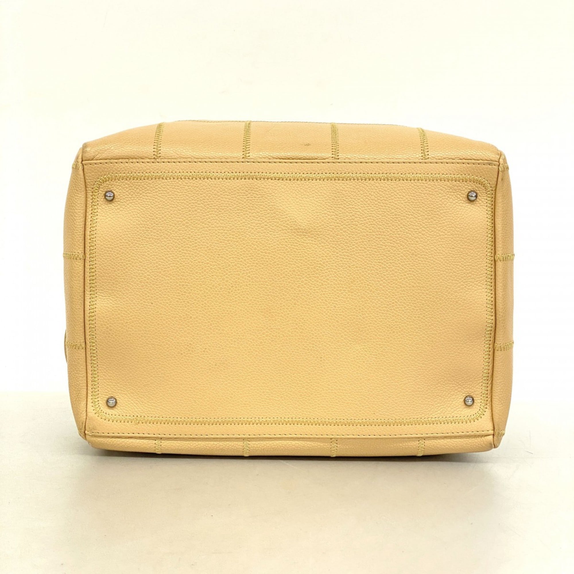 Chanel Beige Grained Calfskin Handbag (Pre-Owned)