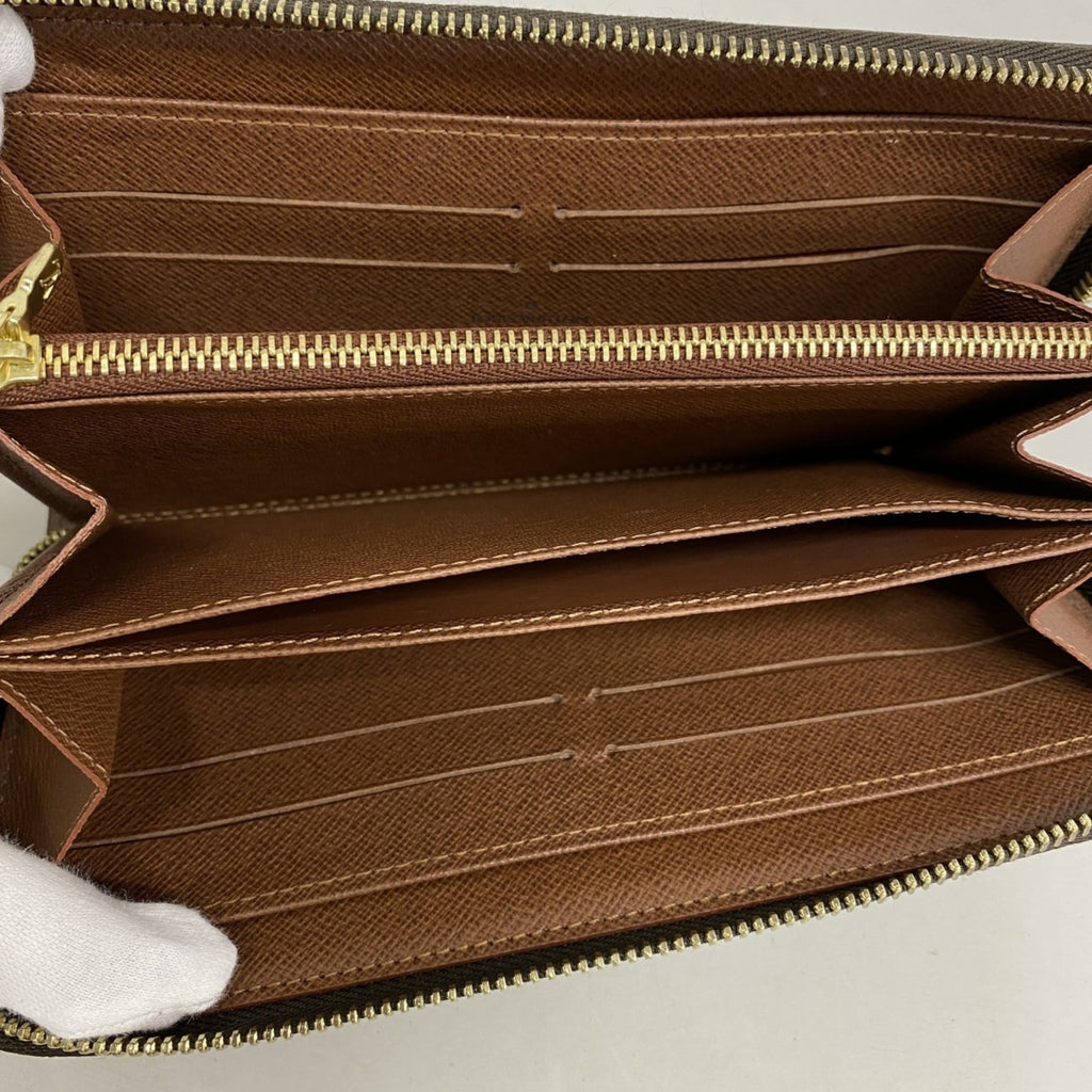 Louis Vuitton Brown Long Wallet (Bi-Fold) (Pre-Owned)