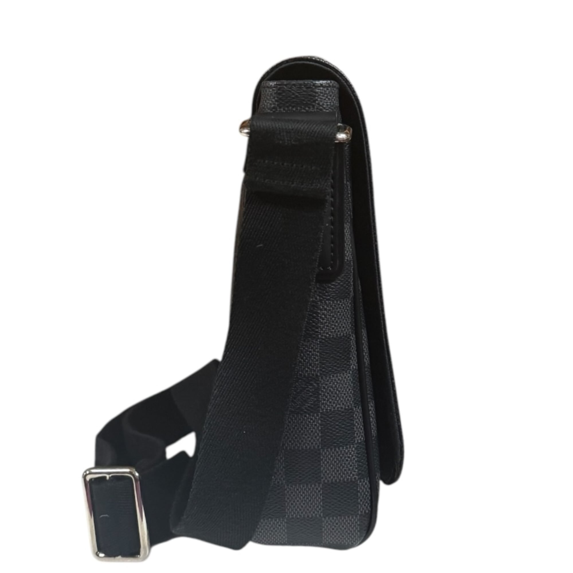 Louis Vuitton Black Gray Damier Graphite Shoulder Bag (Pre-Owned)