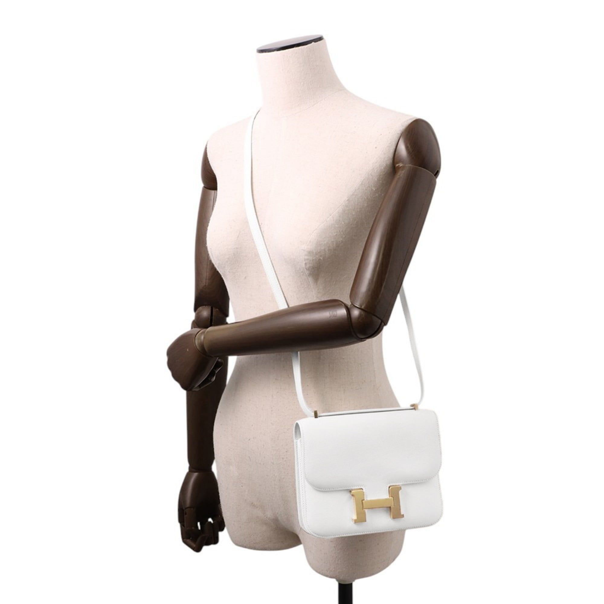 Hermes White Evercalf Leather Shoulder Bag (Pre-Owned)