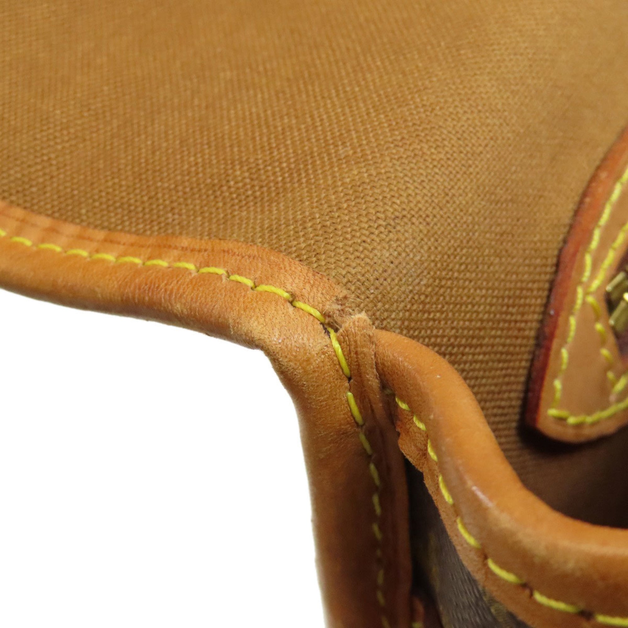 Louis Vuitton Monogram Monogram Shoulder Bag (Pre-Owned)