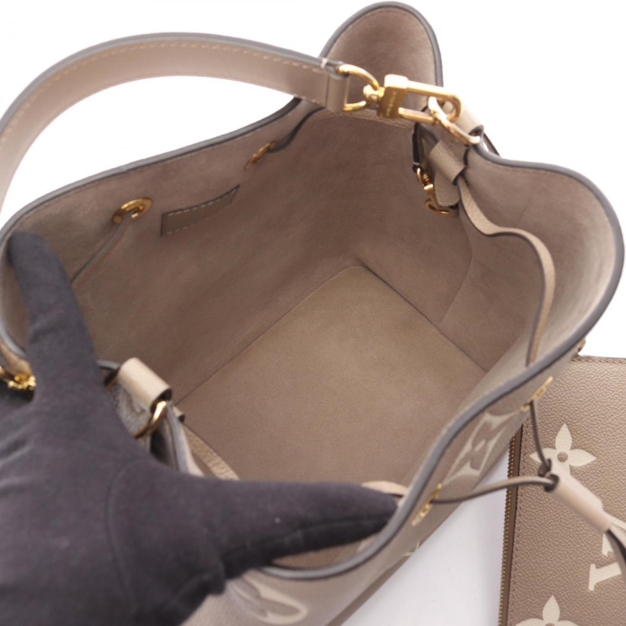 Louis Vuitton Beige Monogram Empreinte Shoulder Bag (Pre-Owned)
