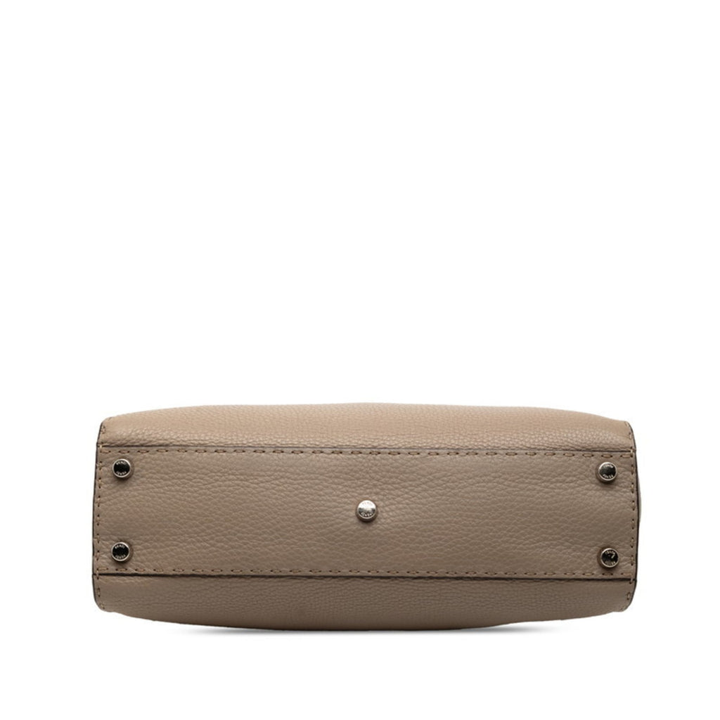 Fendi Grayish Leather Handbag (Pre-Owned)