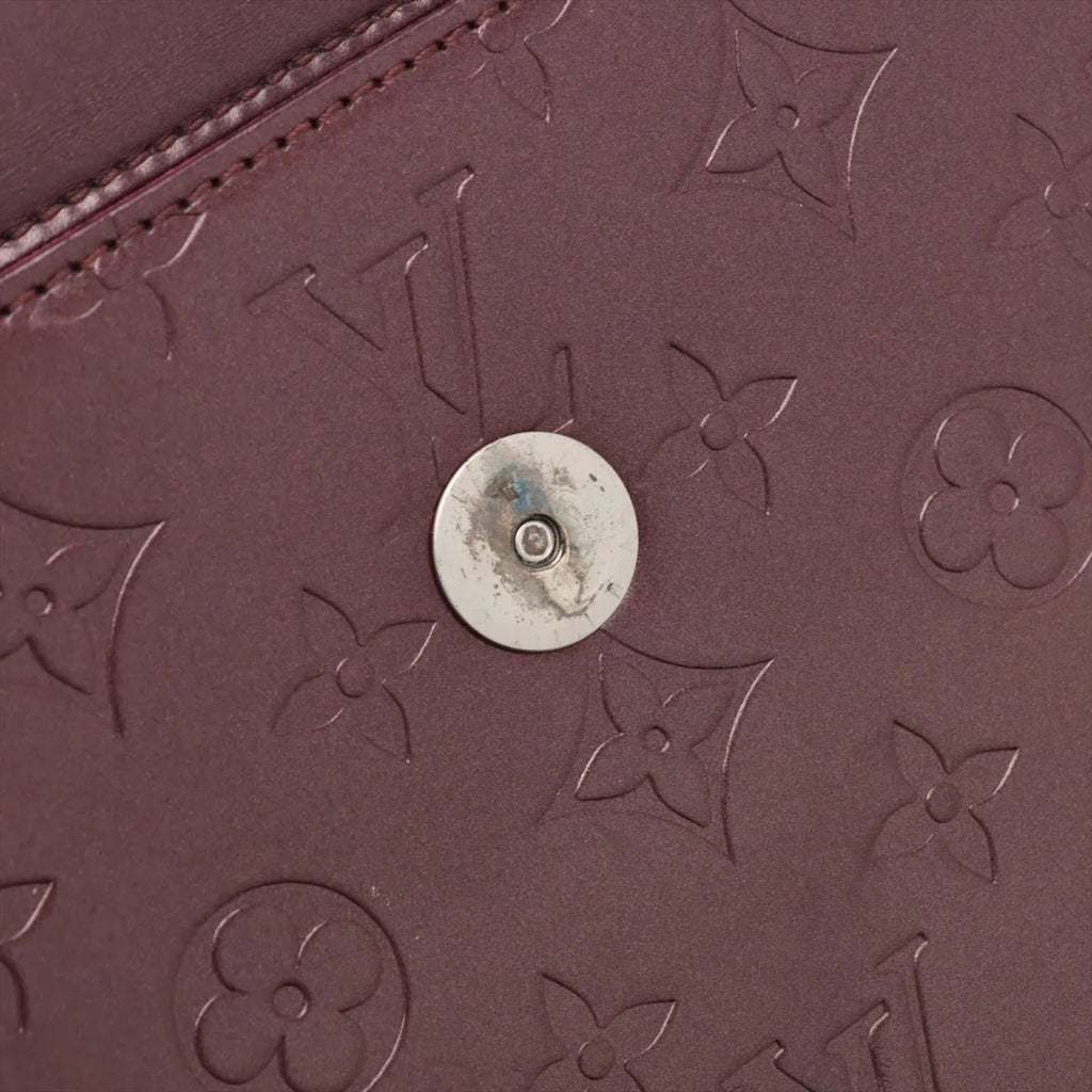 Louis Vuitton Violet Leather Shoulder Bag (Pre-Owned)