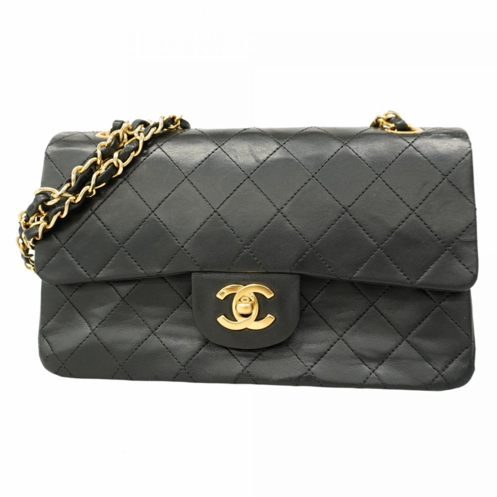 Chanel Black Leather Shoulder Bag (Pre-Owned)