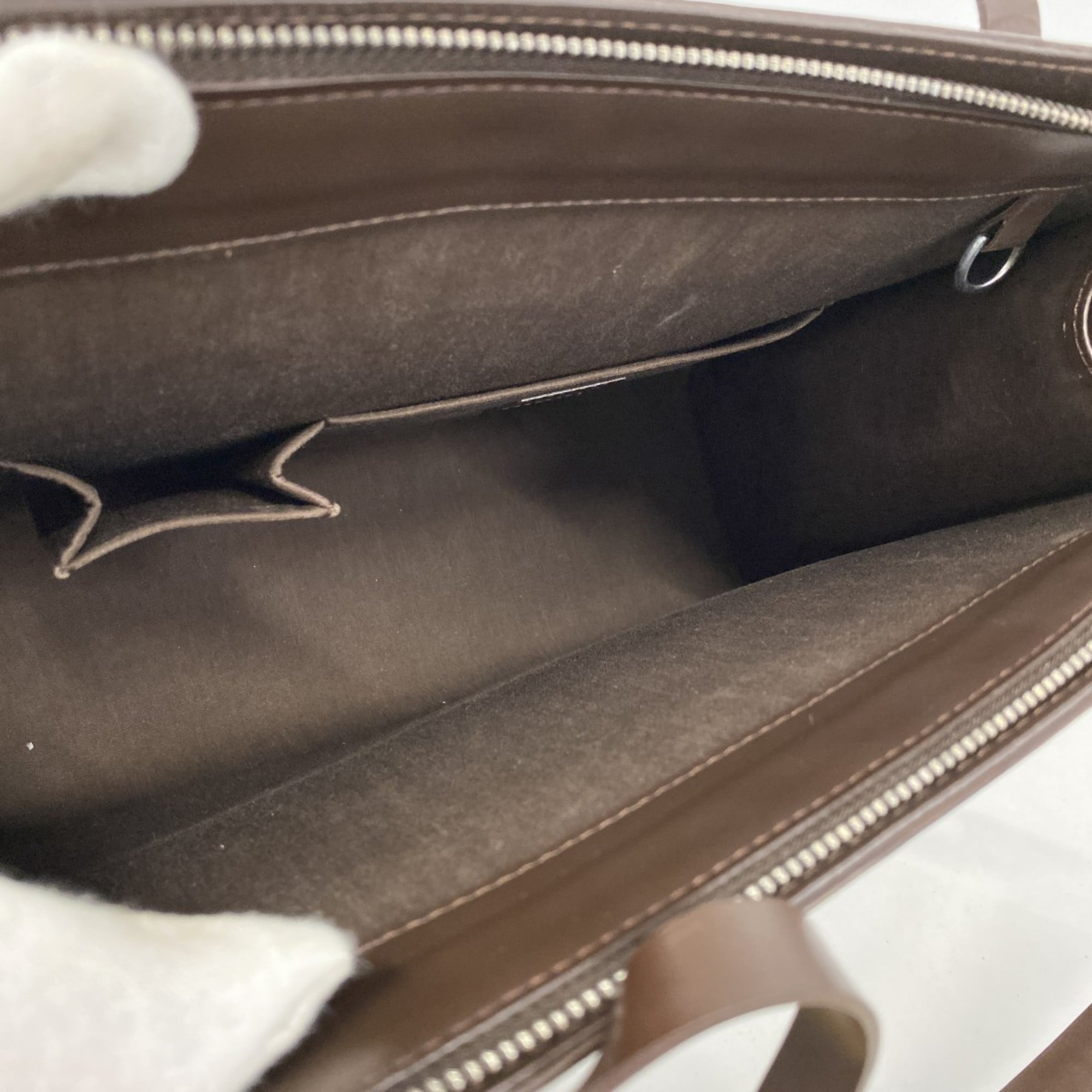 Louis Vuitton Moka Handbag (Pre-Owned)