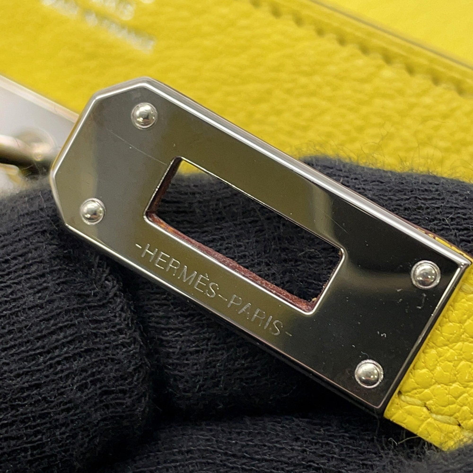 Hermes Kelly Lime Chevre Myzore Leather Chain/Shoulder Wallet (Pre-Owned)