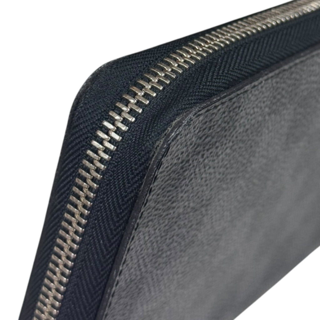 Louis Vuitton Black Gray Damier Graphite Canvas Long Wallet (Bi-Fold) (Pre-Owned)