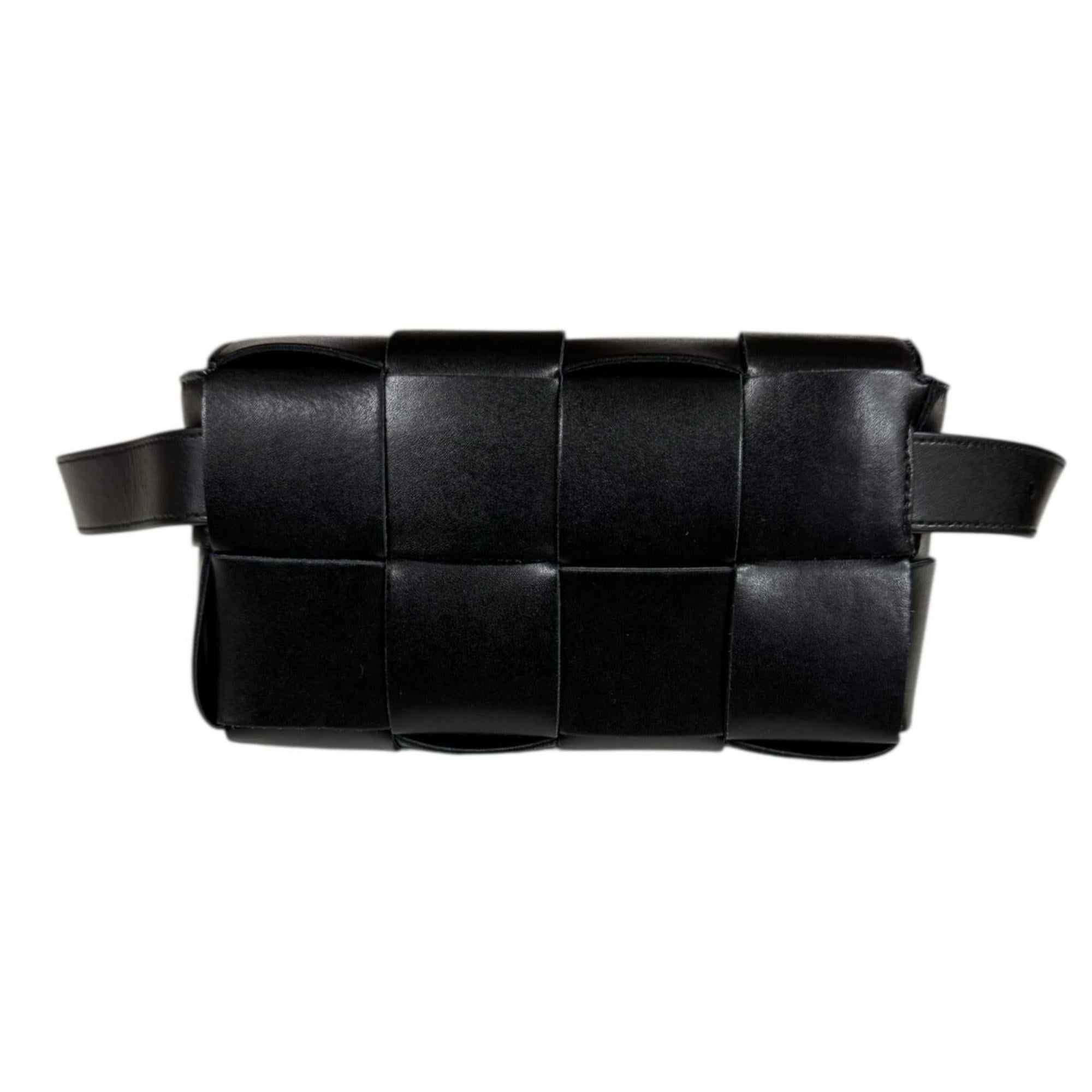 Bottega Veneta Black Leather Fanny Pack Sling Bag (Pre-Owned)