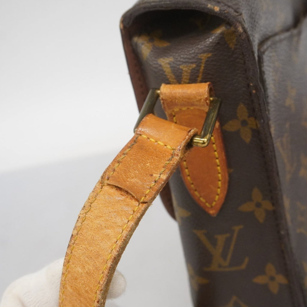 Louis Vuitton Brown Shoulder Bag (Pre-Owned)