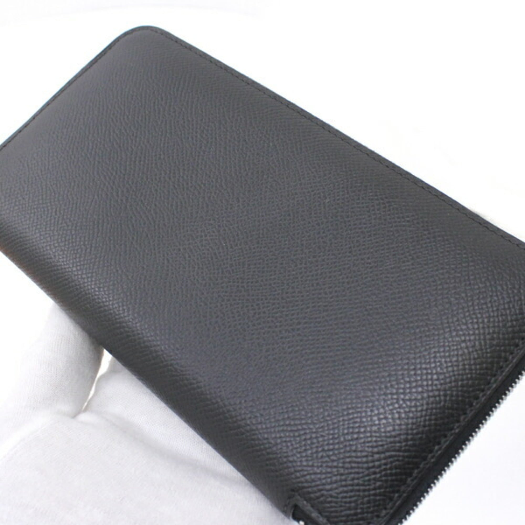 Hermes Black Epsom Leather Long Wallet (Bi-Fold) (Pre-Owned)